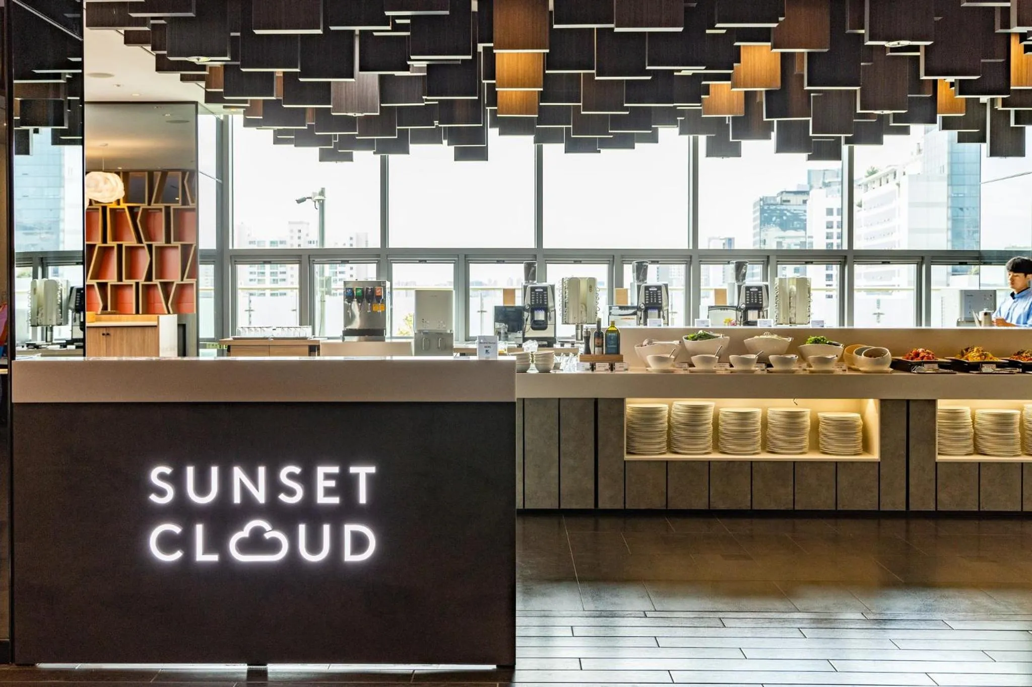 Restaurant/places to eat in Holiday Inn Express Seoul Hongdae by IHG