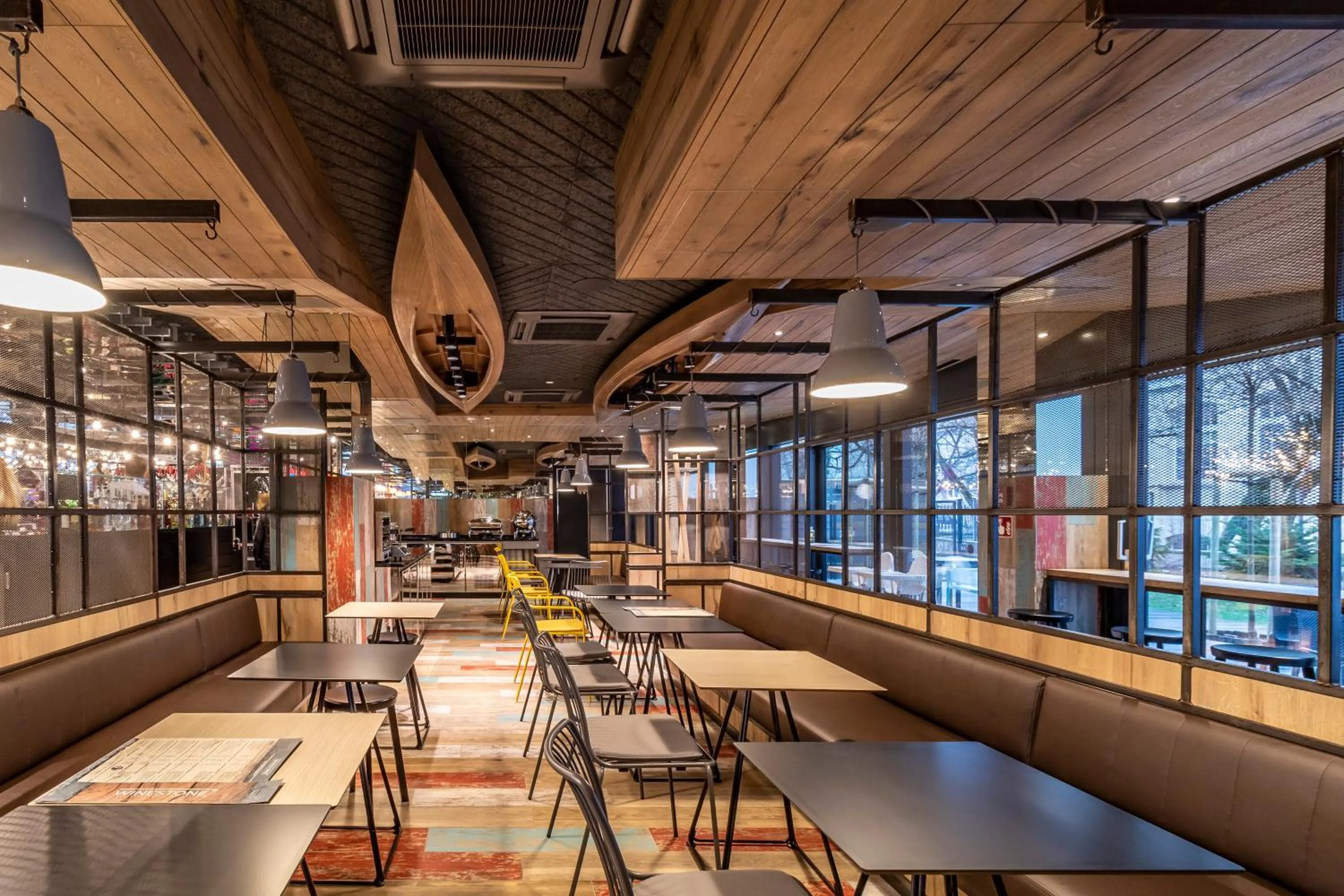 Restaurant/places to eat in ibis Styles Warszawa Centrum