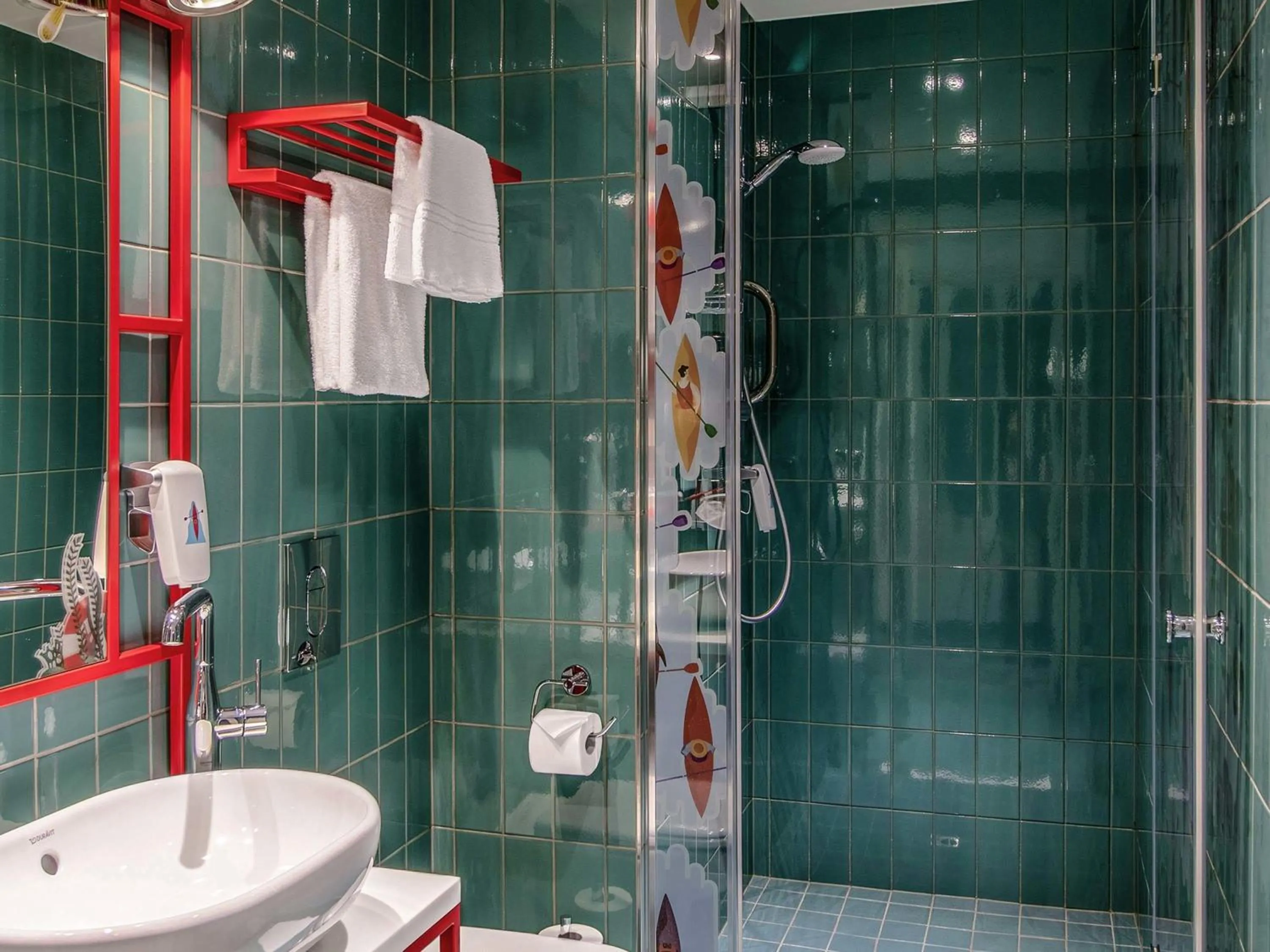 Bedroom in ibis Styles Warszawa Centrum