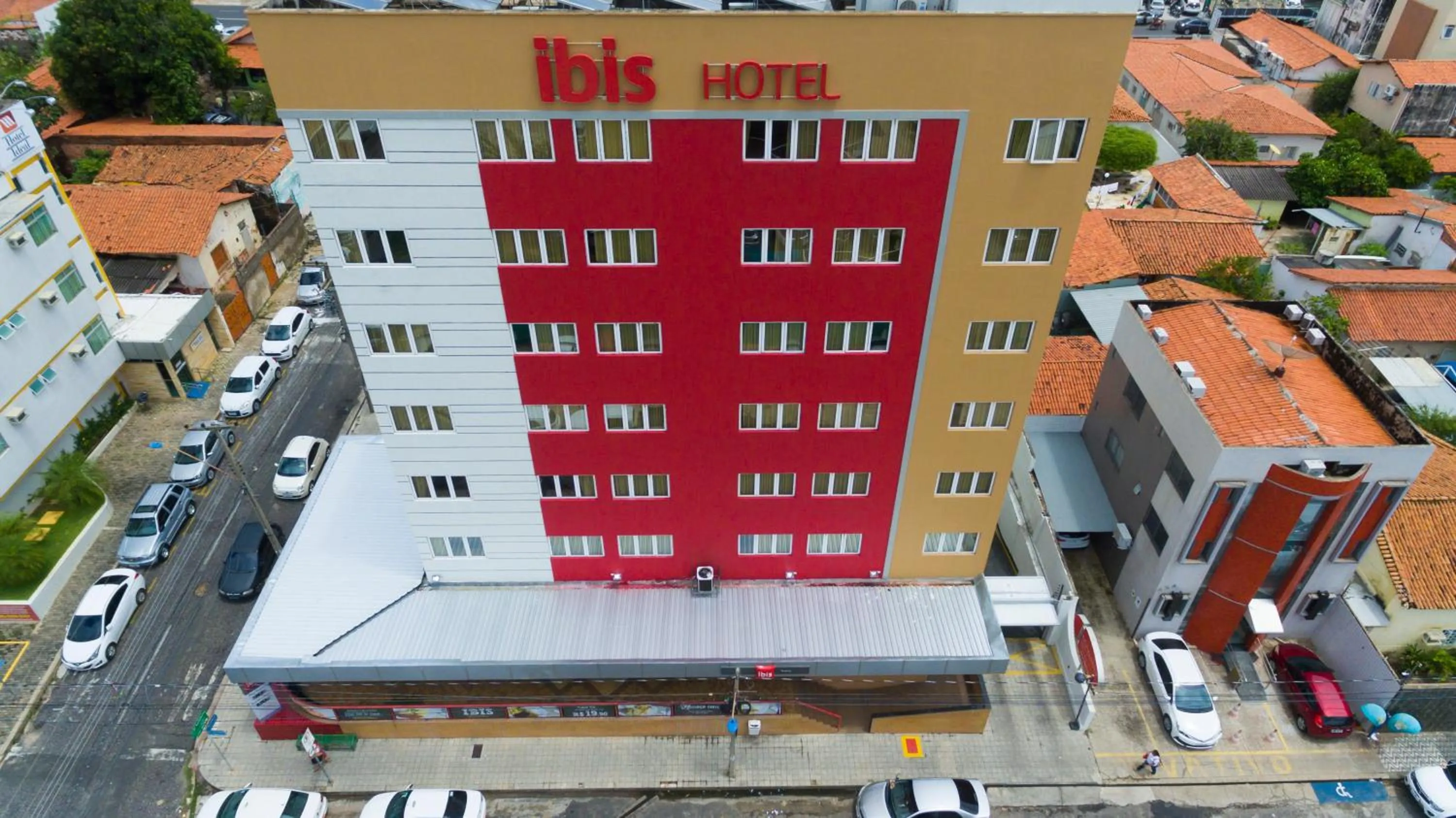 Property building in Ibis Teresina