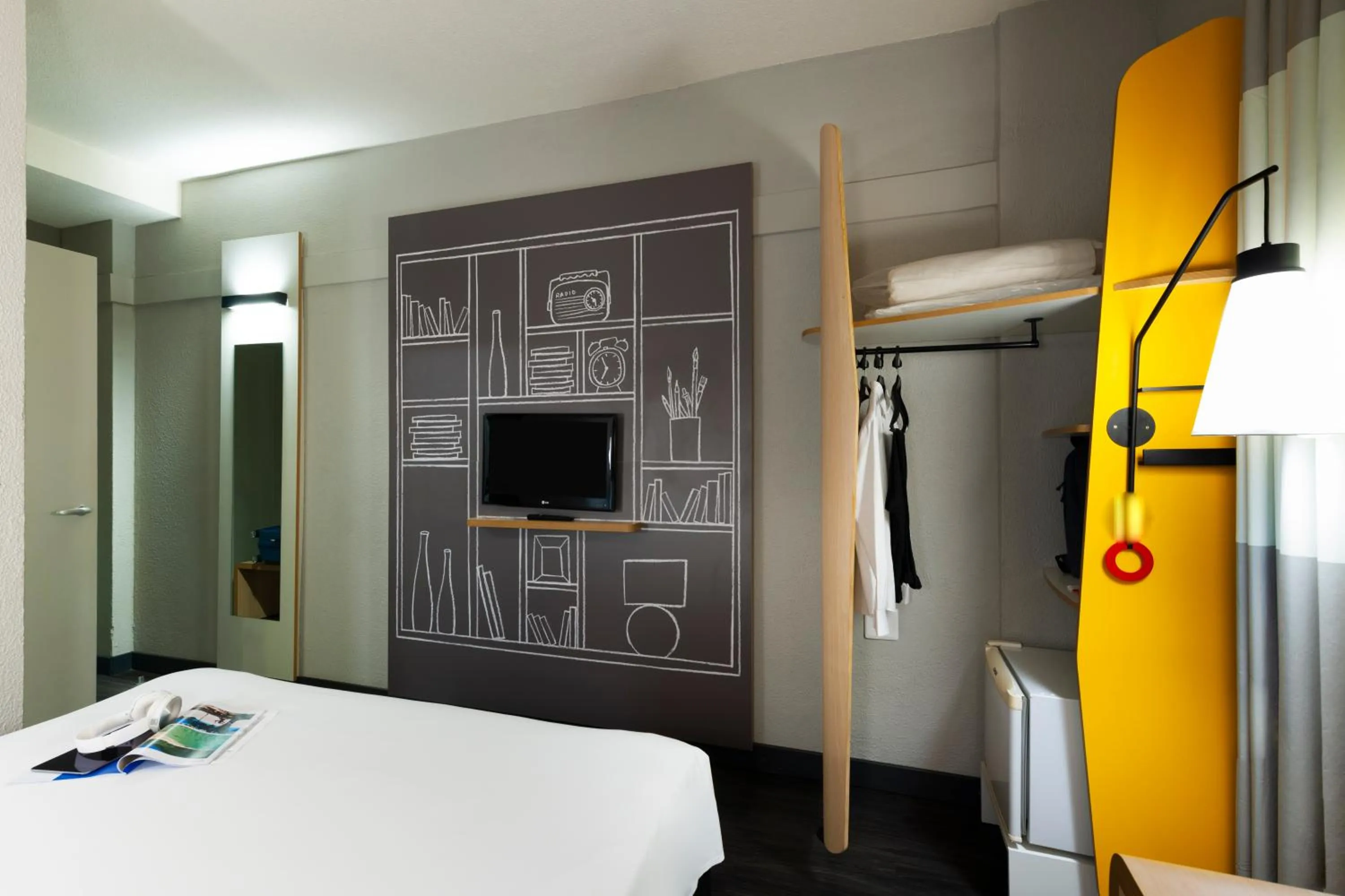 Bedroom, Bed in Ibis Teresina