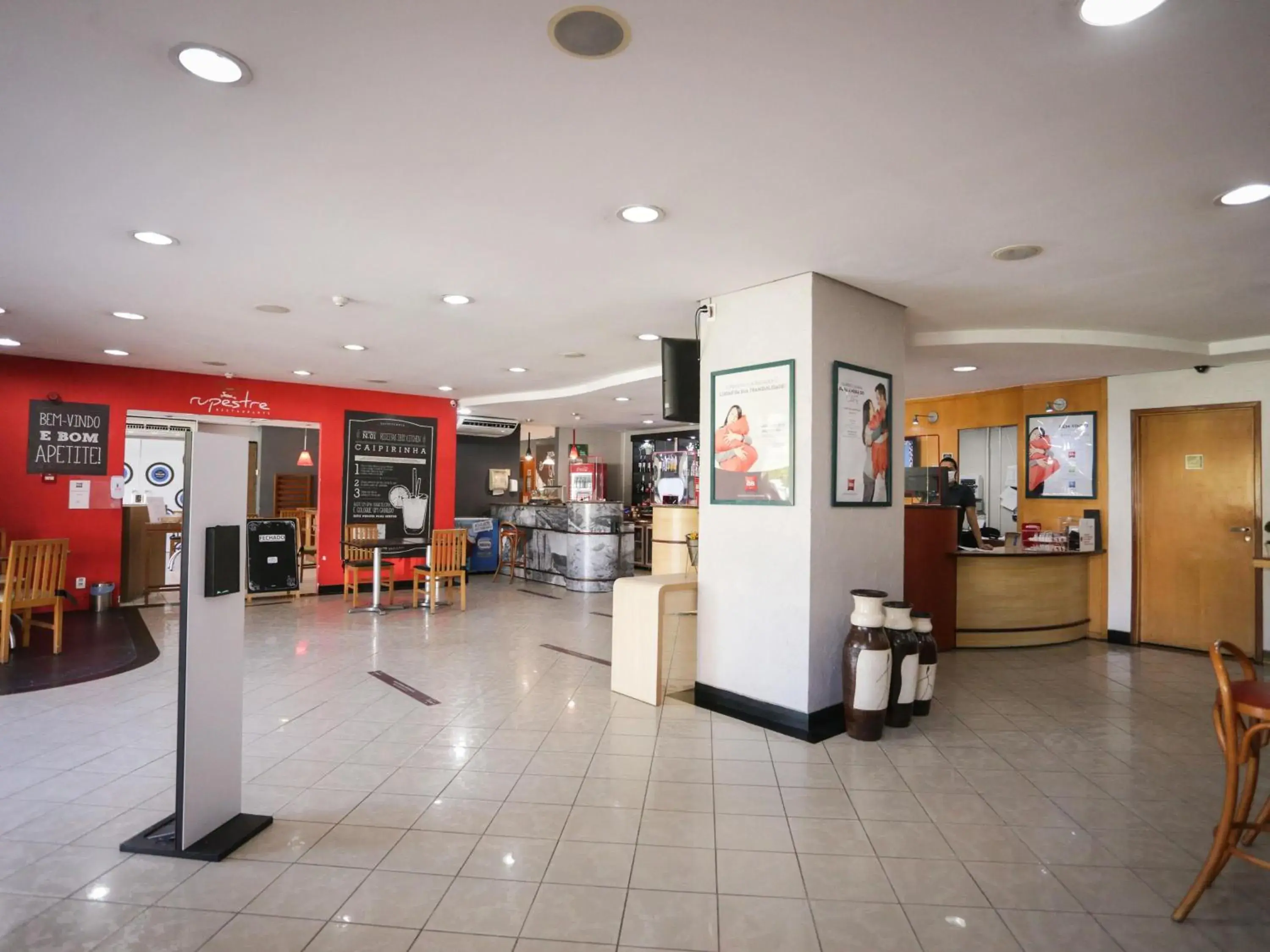 Property building in Ibis Teresina Property building in Ibis Teresina