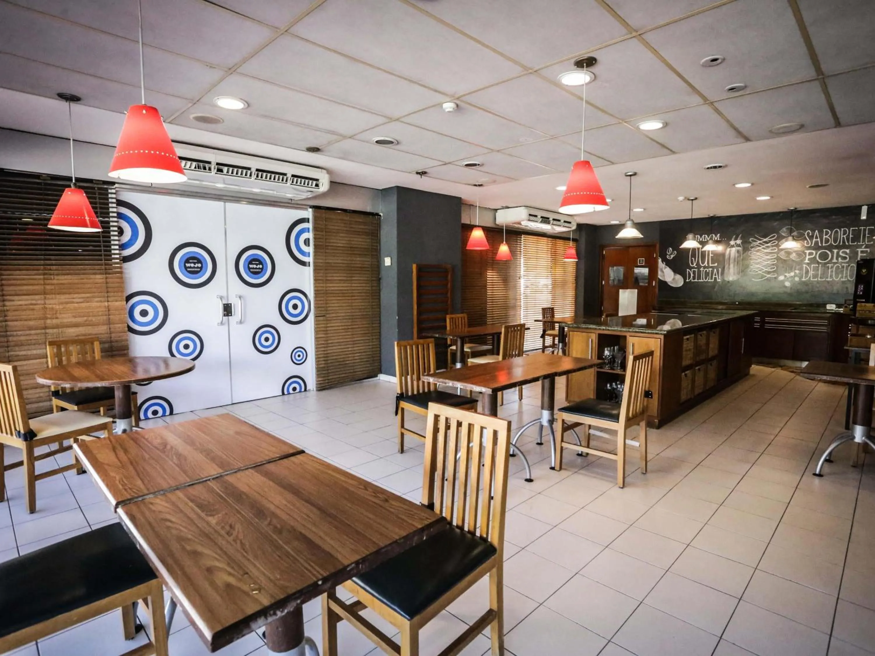 Restaurant/places to eat in Ibis Teresina