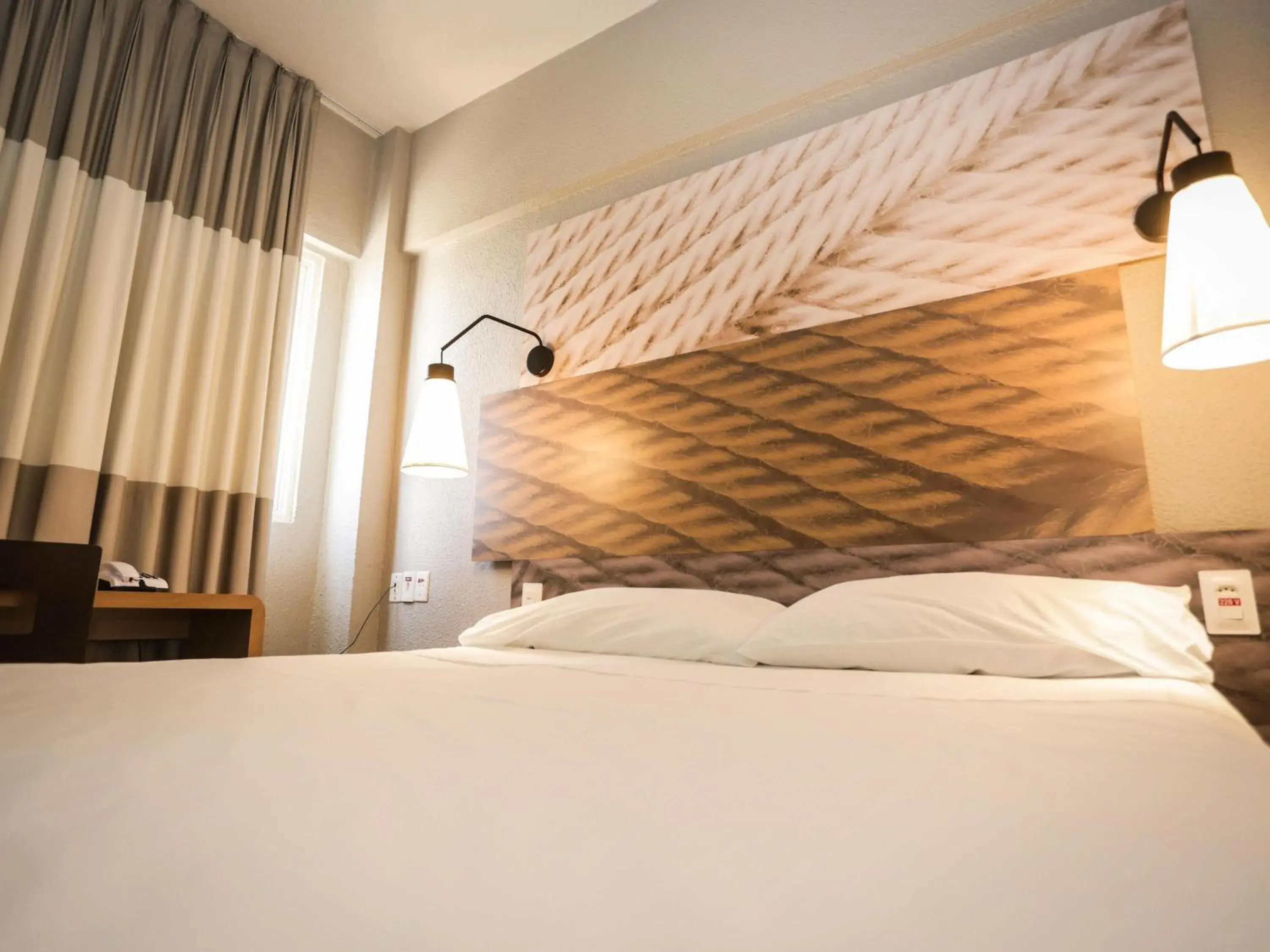 Bedroom, Bed in Ibis Teresina Bedroom, Bed in Ibis Teresina