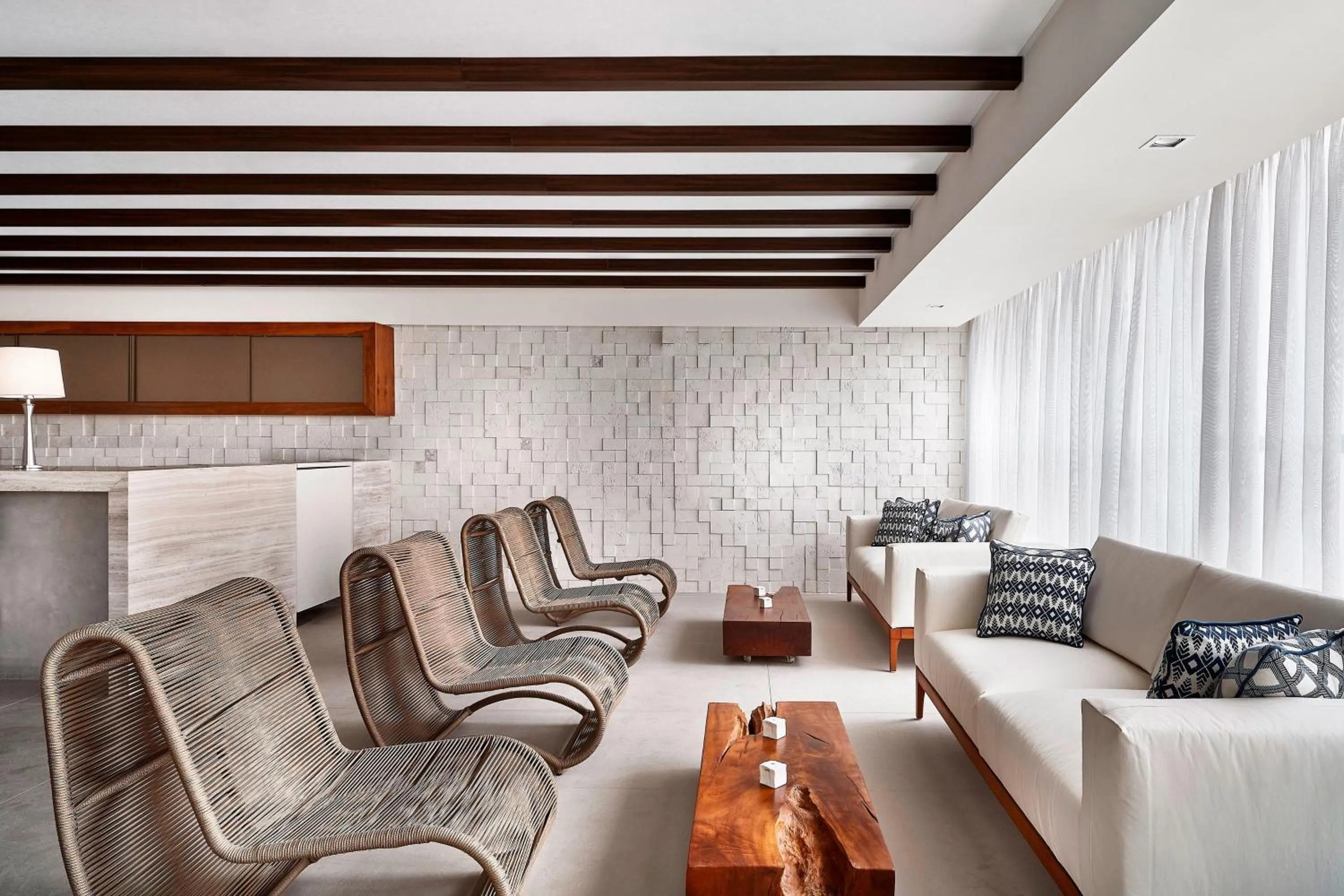 Swimming pool in Sheraton Santos Hotel