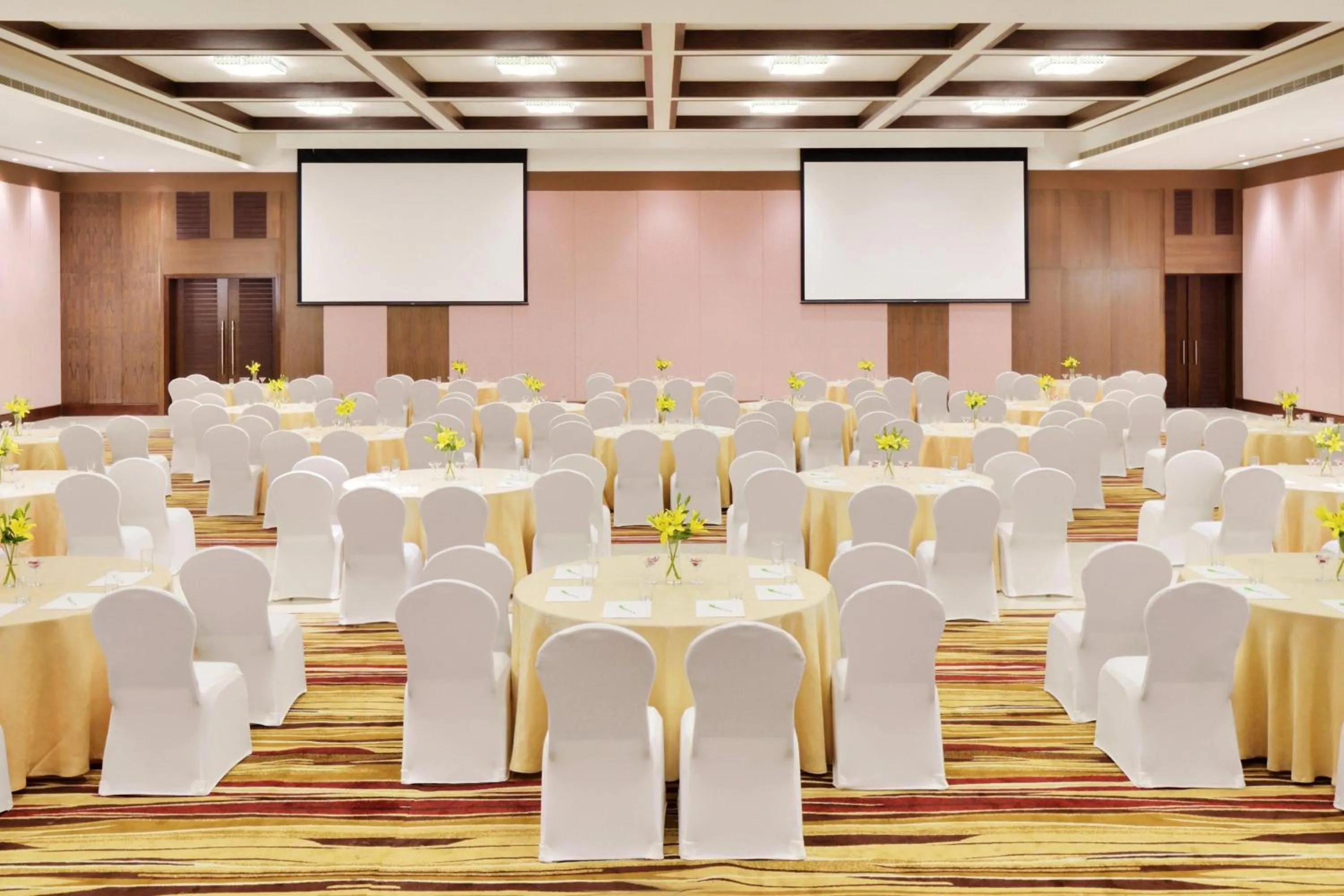 Meeting/conference room in Courtyard by Marriott Madurai