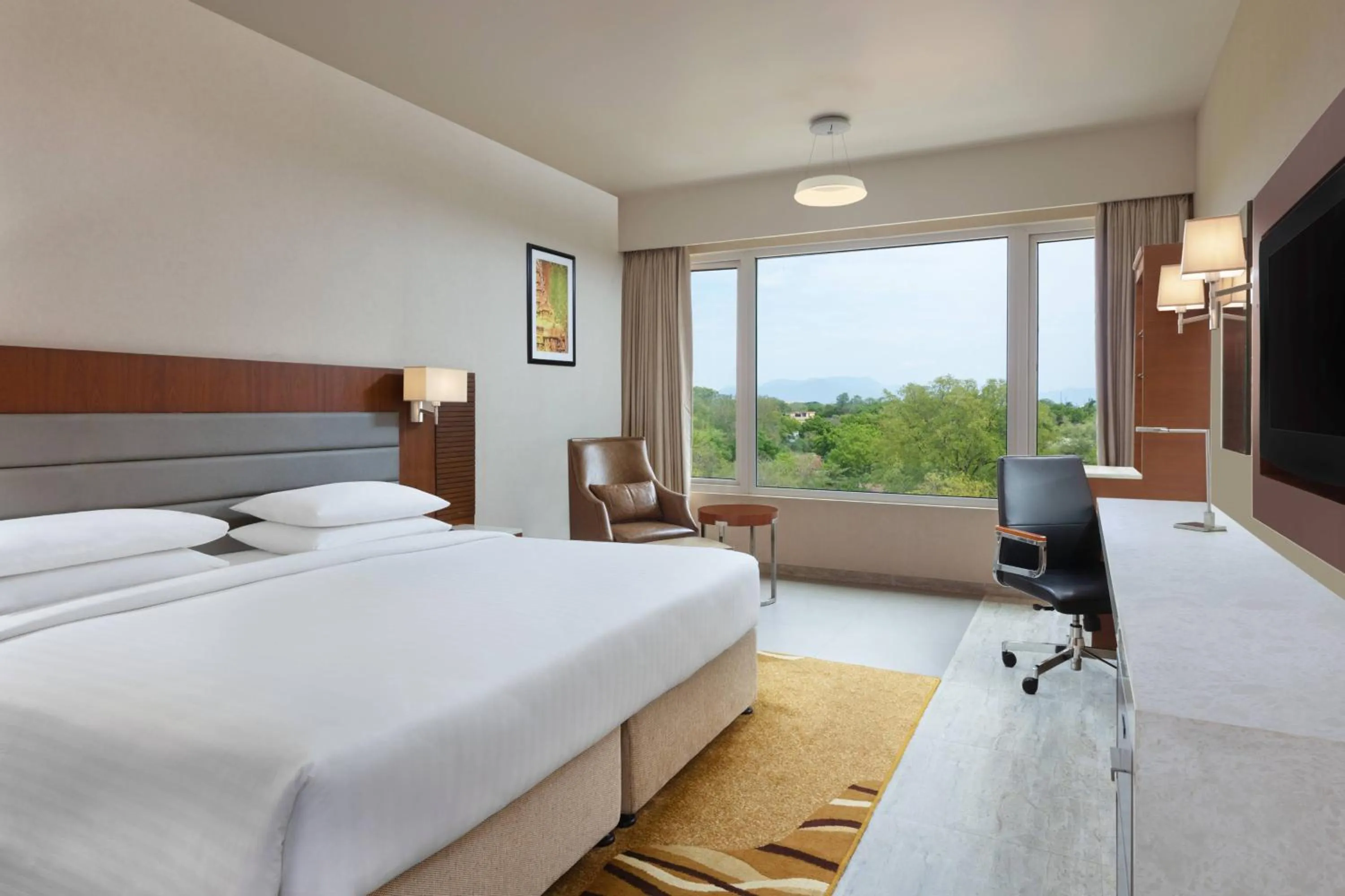 Photo of the whole room, Bed in Courtyard by Marriott Madurai