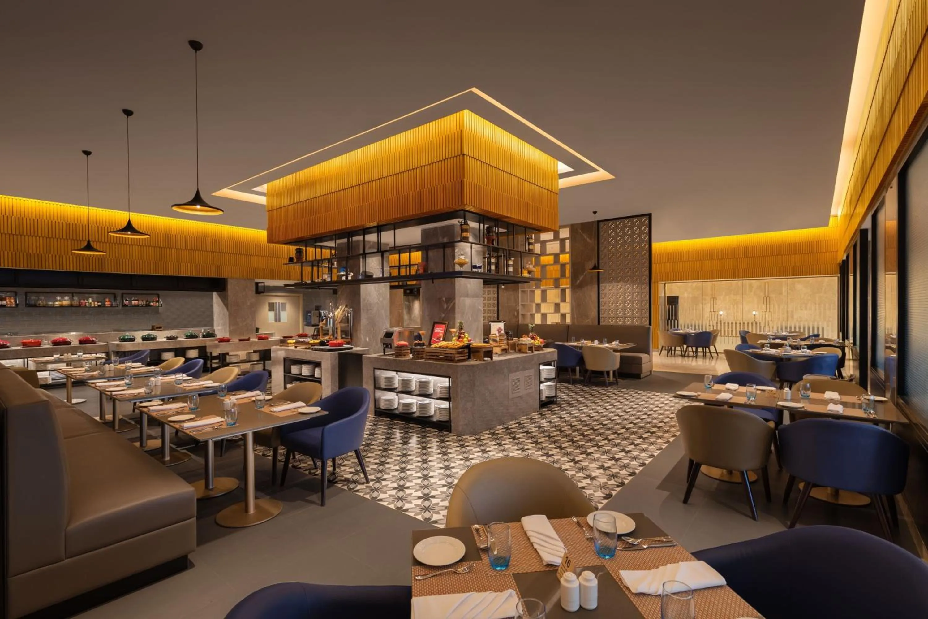 Kitchen or kitchenette in Courtyard by Marriott Tiruchirappalli