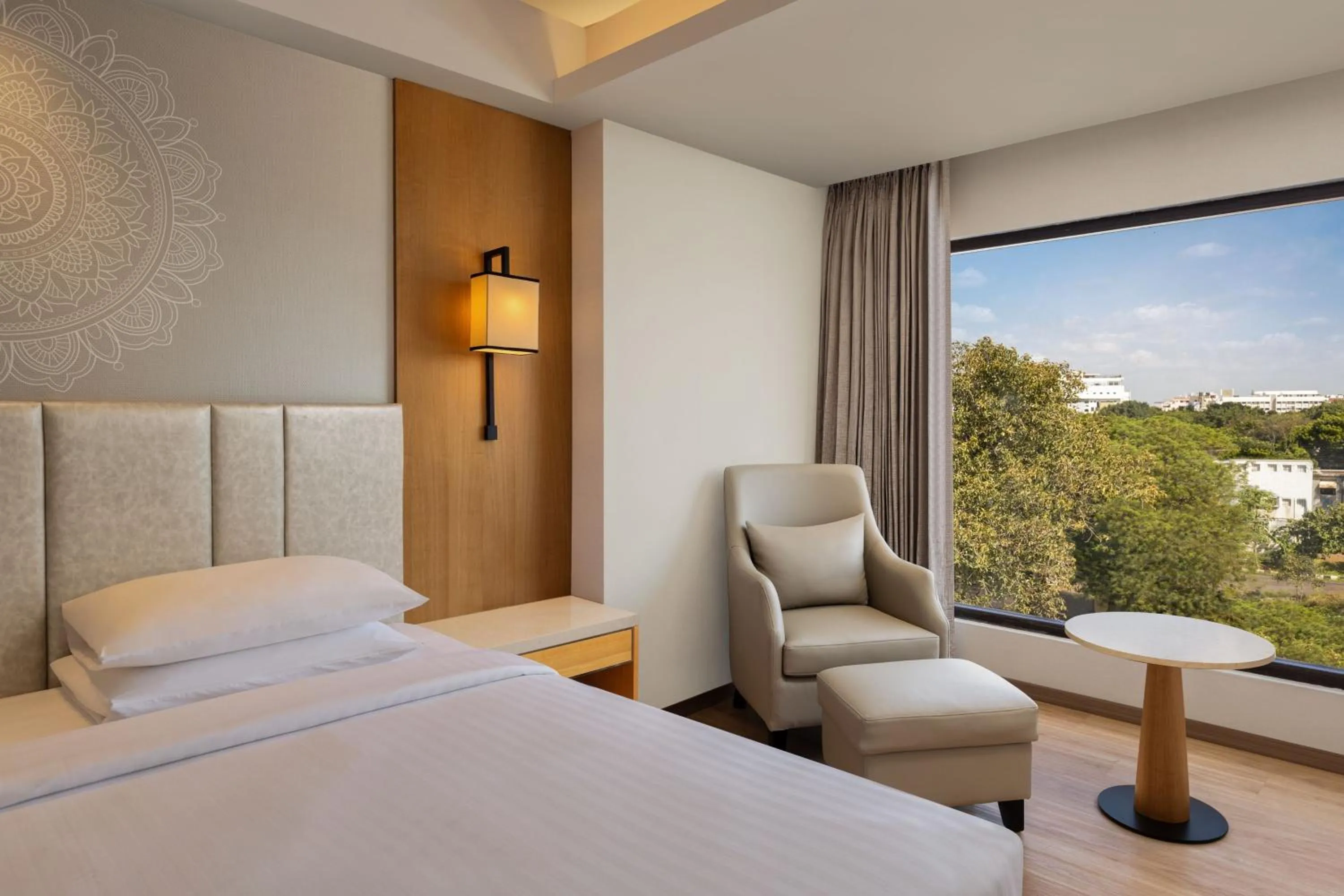 Photo of the whole room, Bed in Courtyard by Marriott Tiruchirappalli