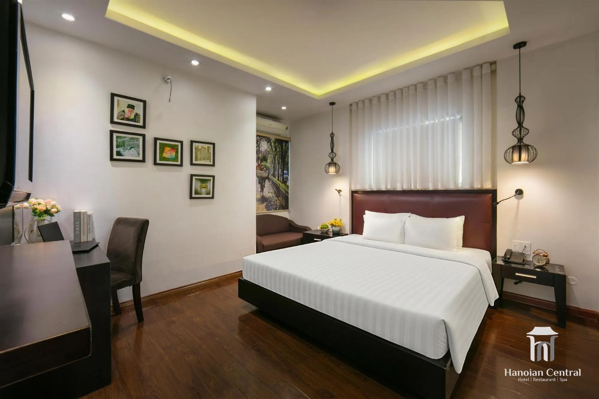 Bed in Hanoian Central Hotel & Spa