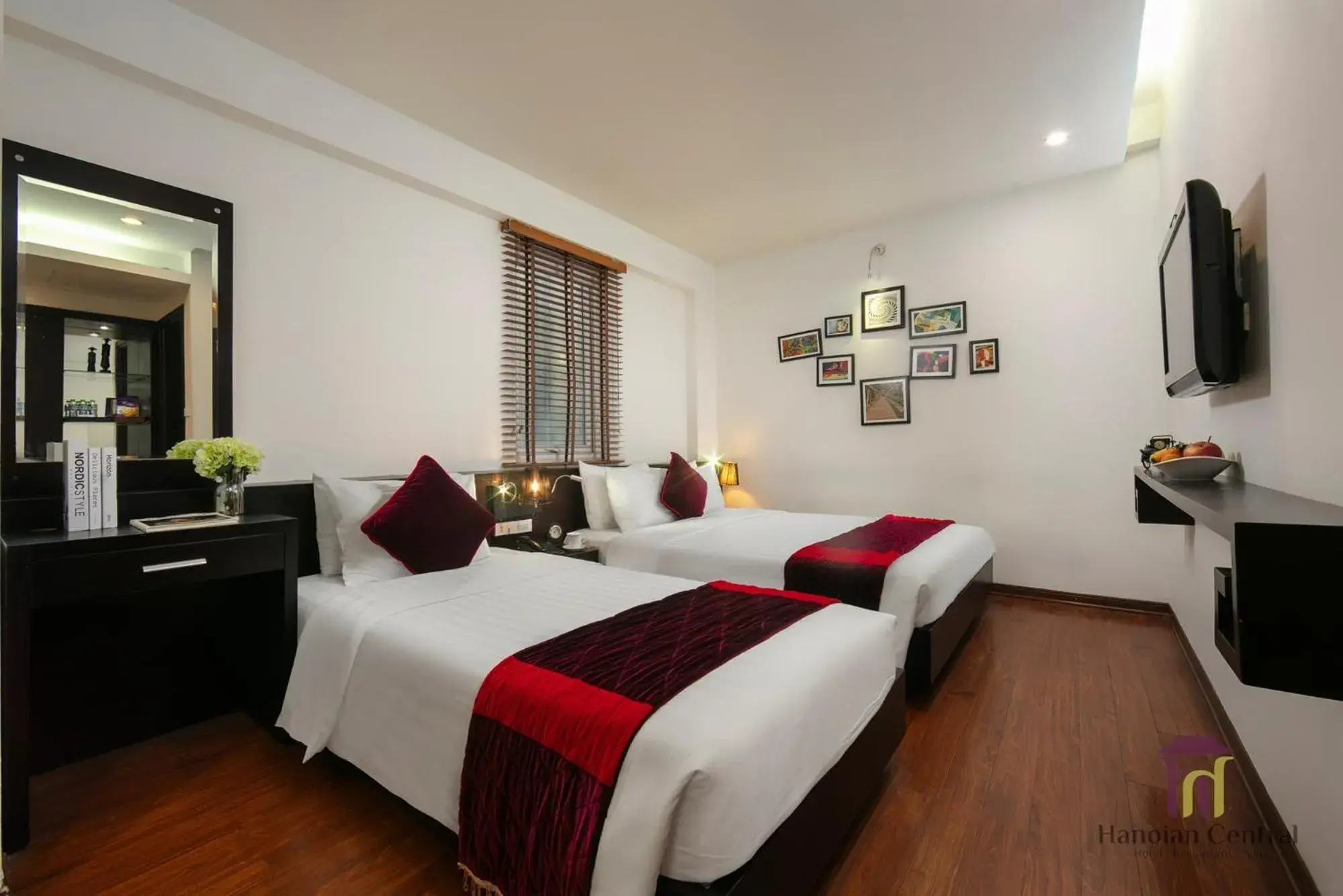 Family Room in Hanoian Central Hotel & Spa Family Room in Hanoian Central Hotel & Spa