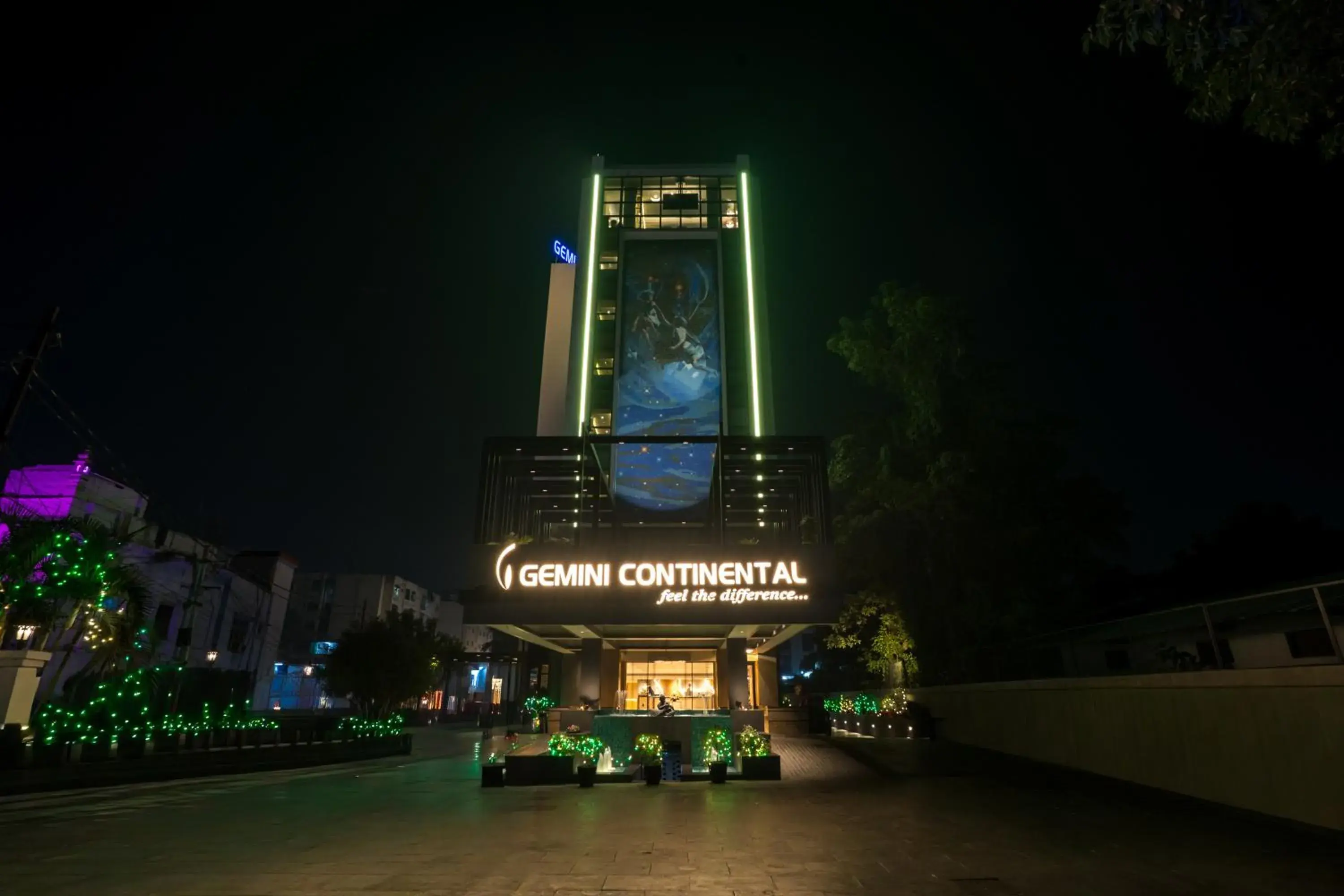 Gemini Continental, Hazratganj Gemini Continental, Hazratganj
