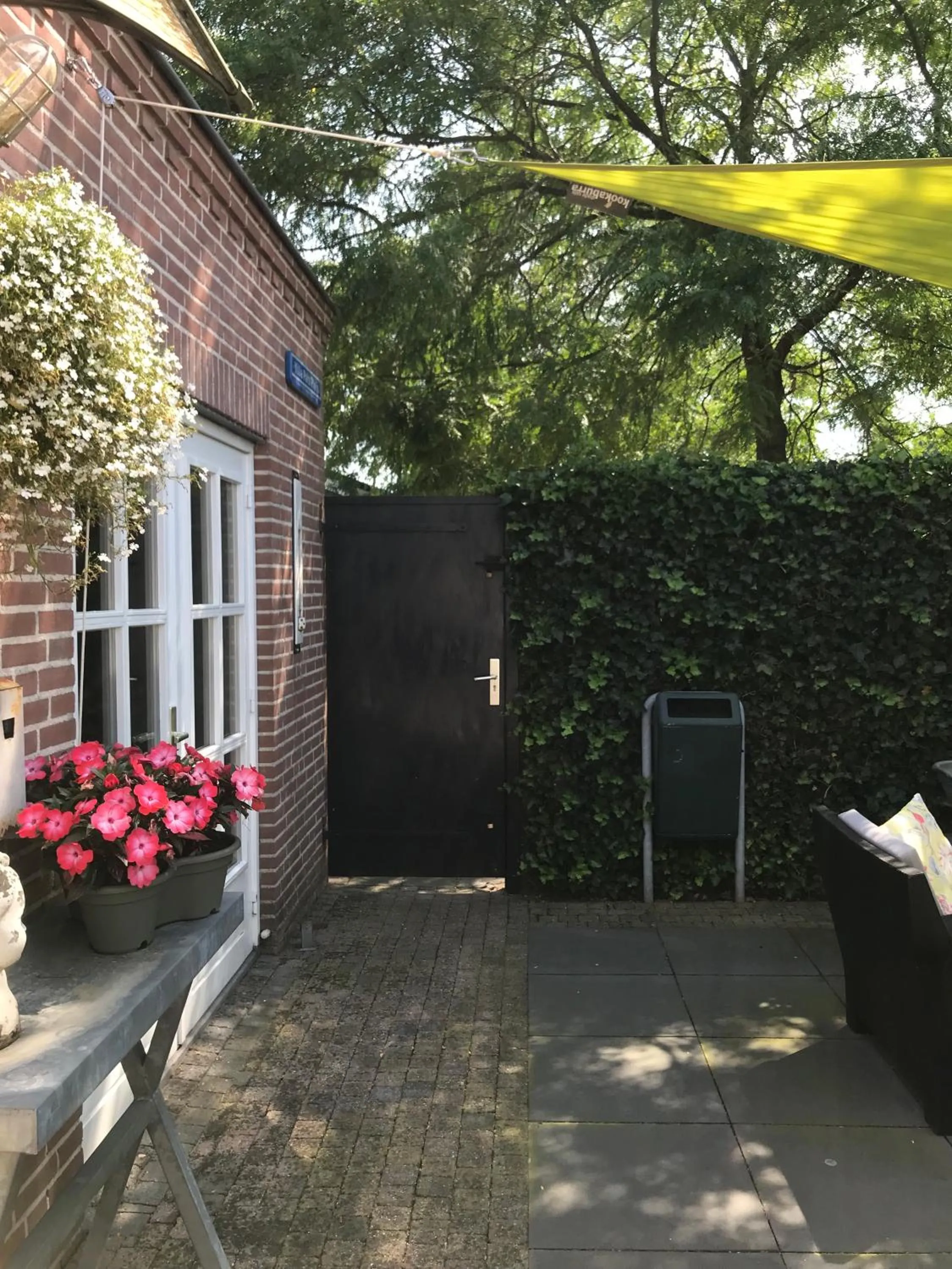 Spring in Villa Pats