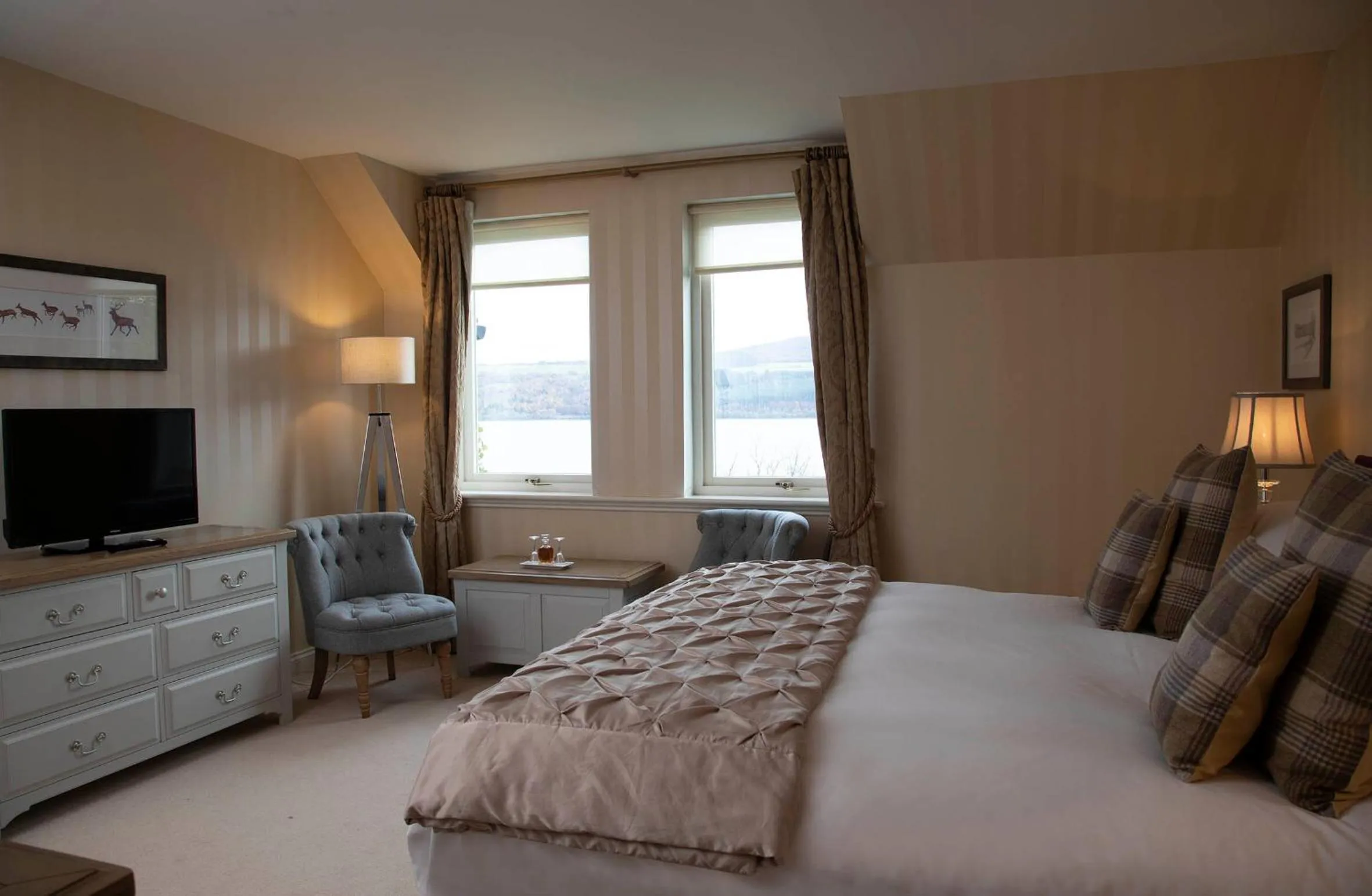 Bed in Loch Ness Lodge