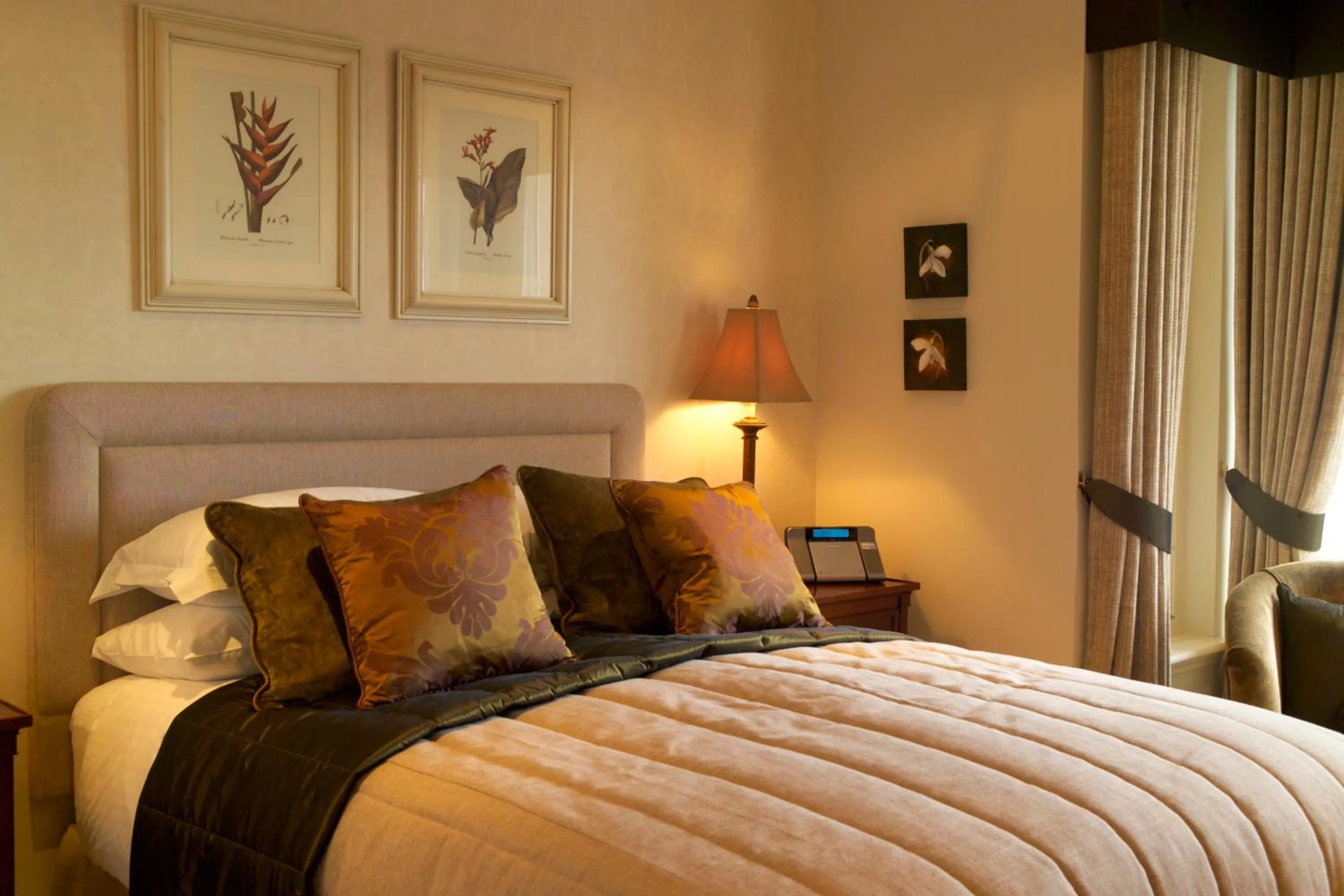 Bed in Loch Ness Lodge