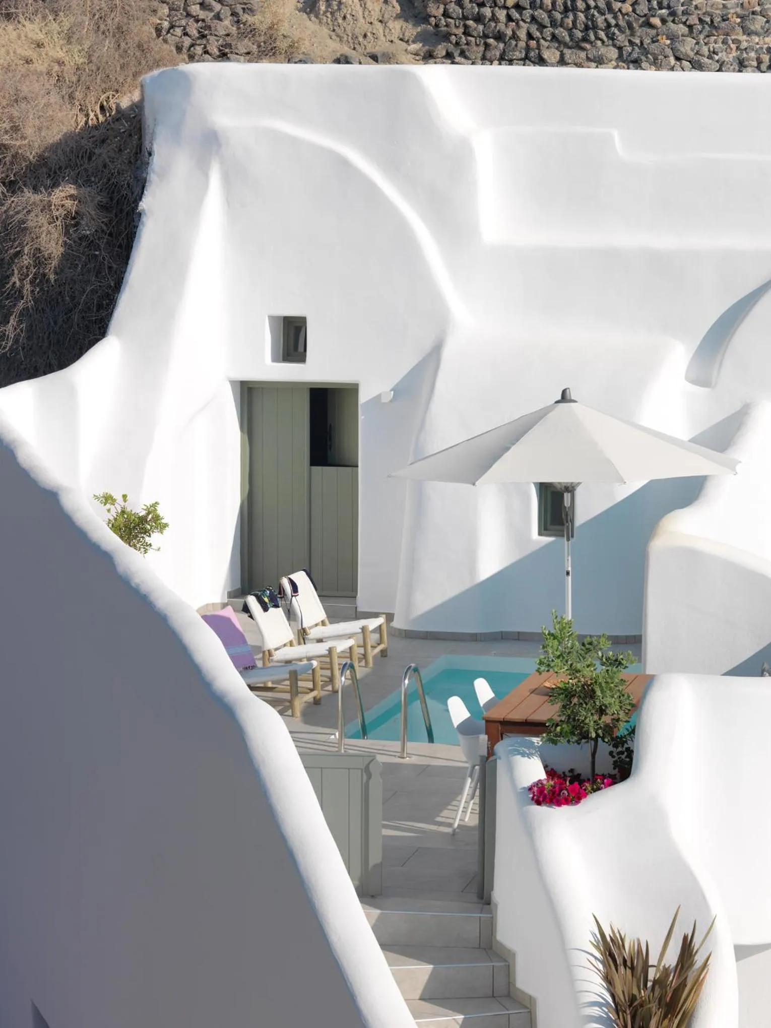 Property building in Drops Cave Houses