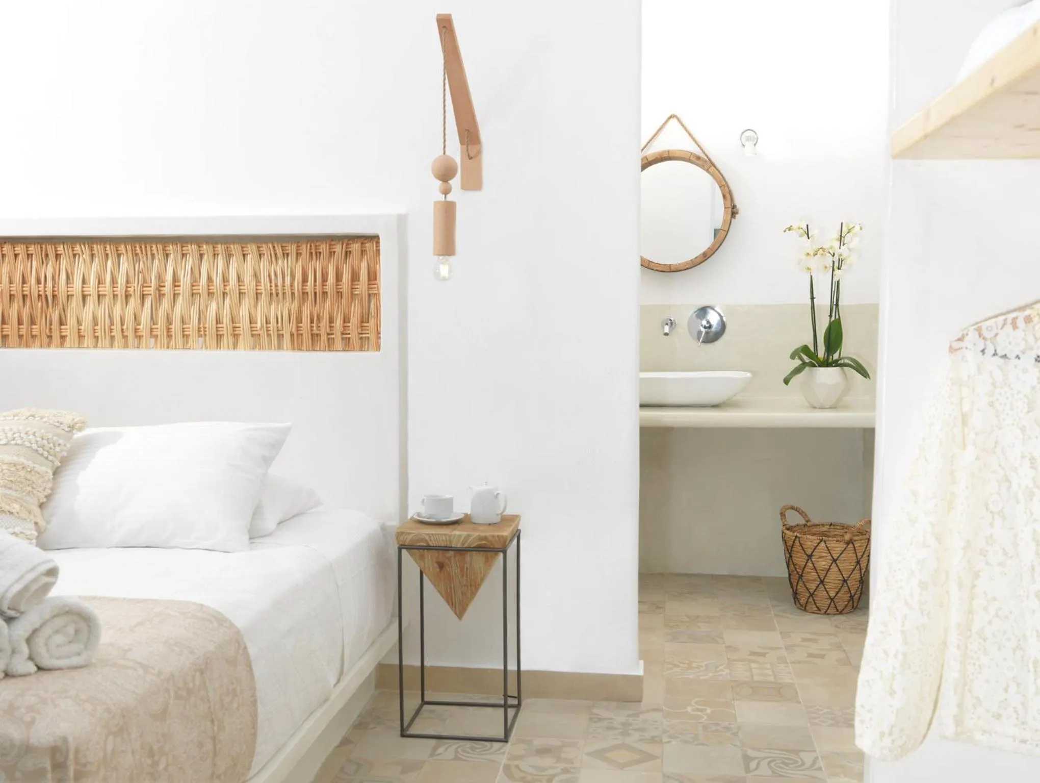 Bed in Drops Cave Houses