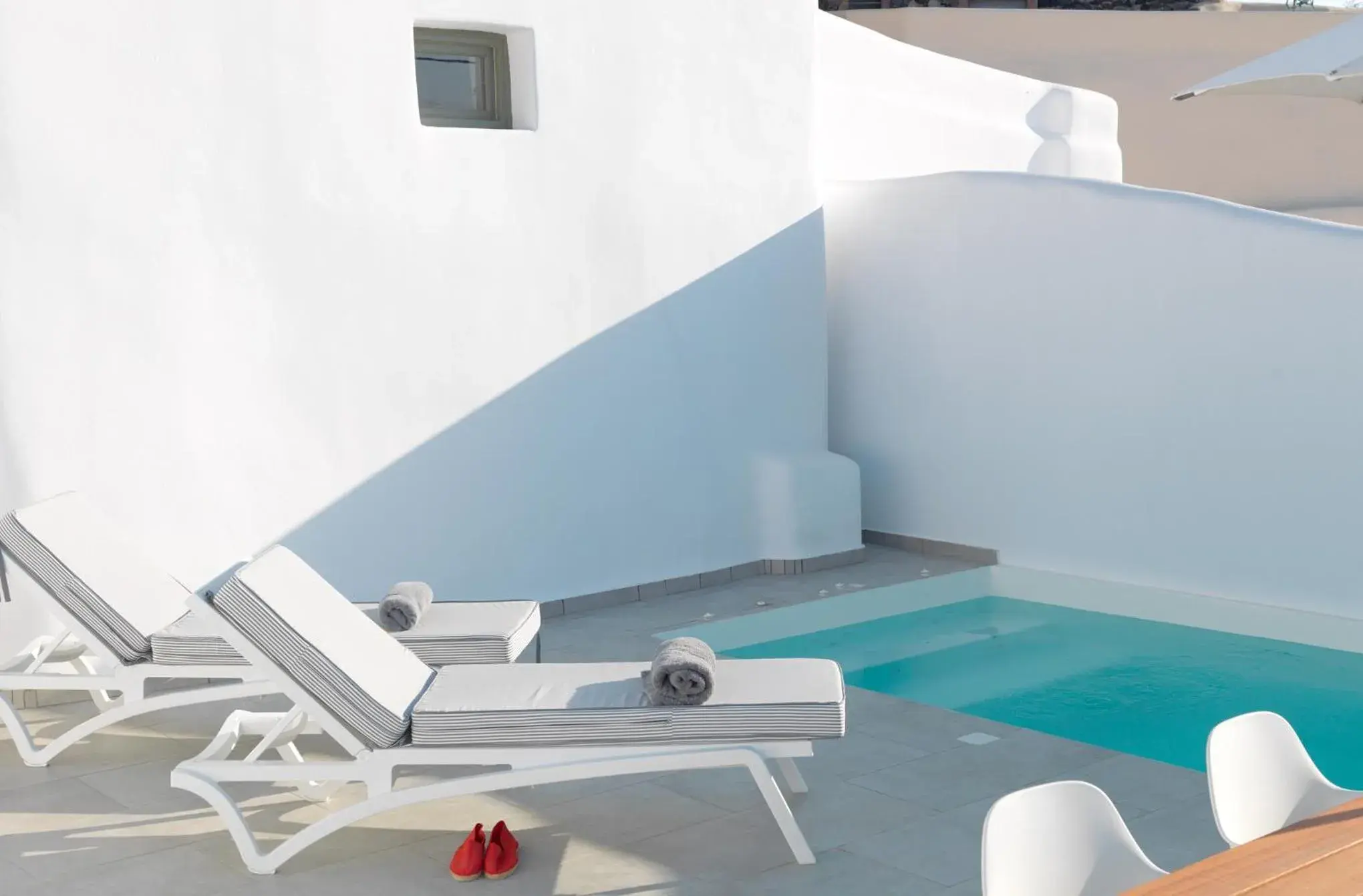 Two-Bedroom Cave Suite with Private Plunge Pool in Drops Cave Houses Two-Bedroom Cave Suite with Private Plunge Pool in Drops Cave Houses