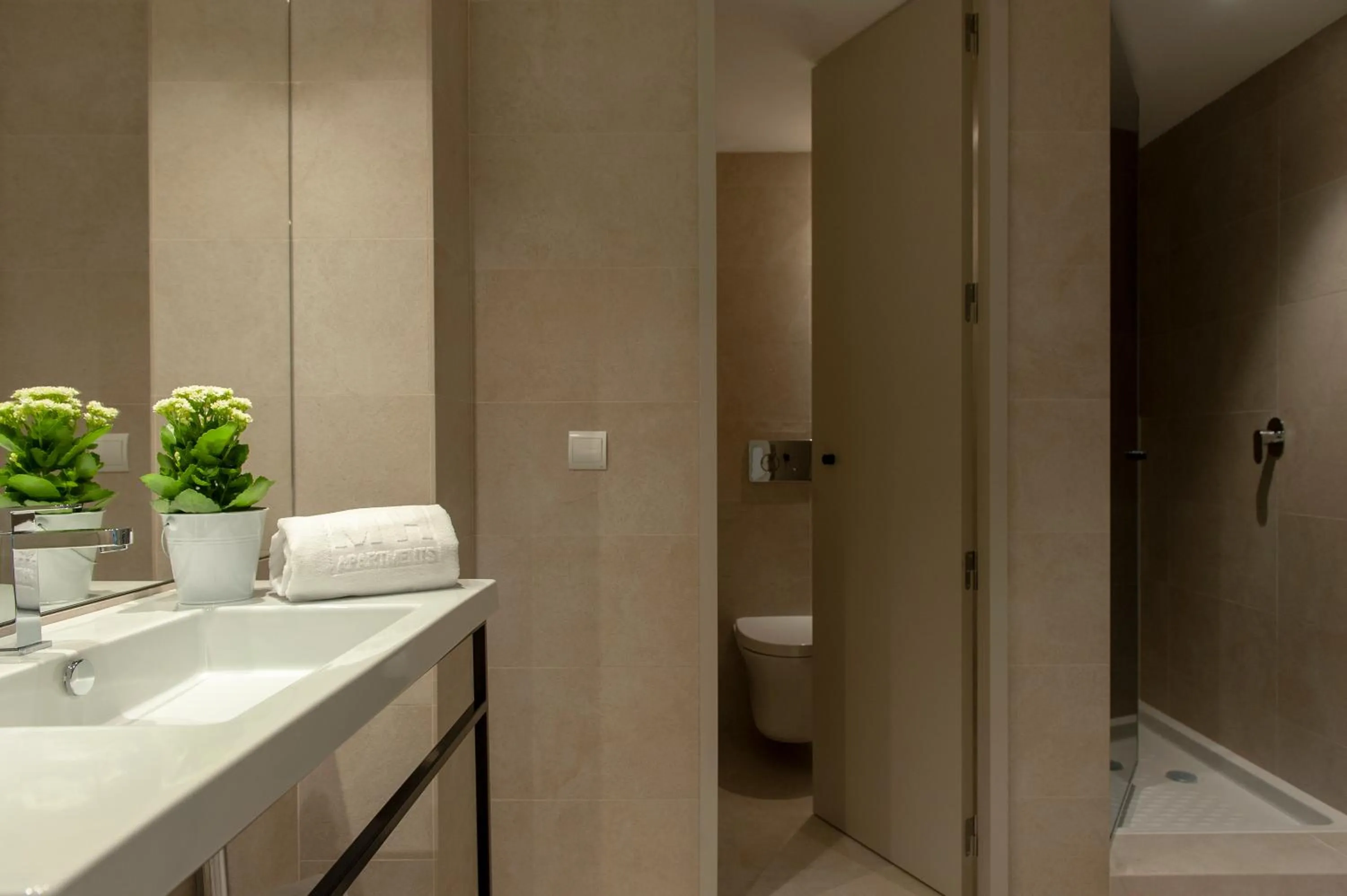 Bathroom in MH Apartments Central Madrid