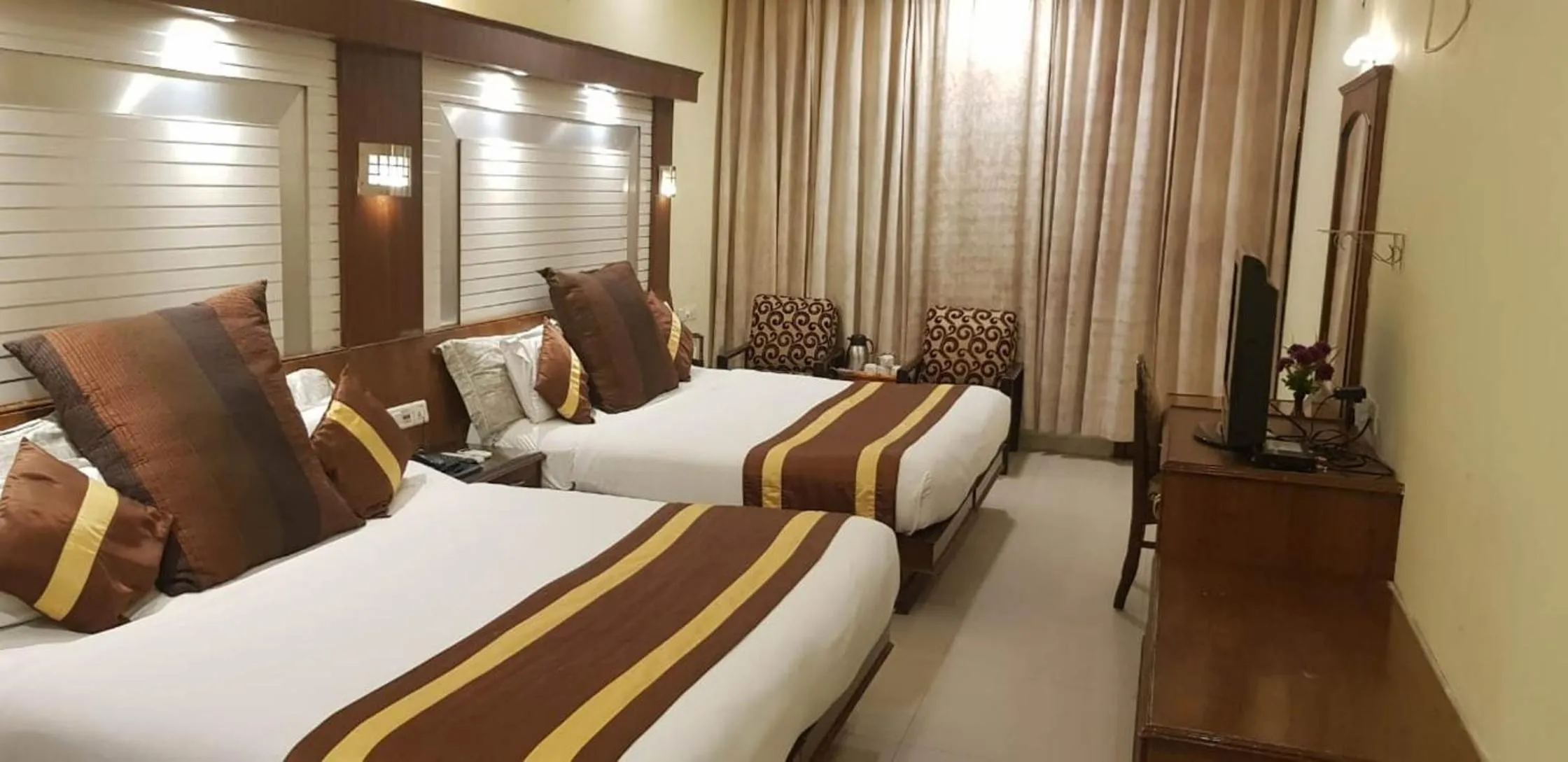 Bedroom, Bed in Hotel CJ International