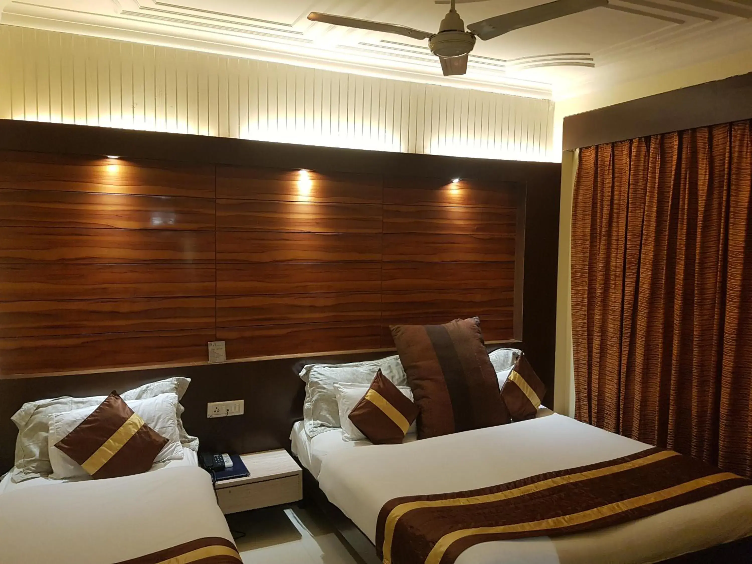 Superior Double Room in Hotel CJ International Superior Double Room in Hotel CJ International