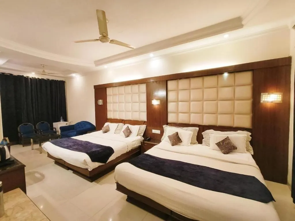 Photo of the whole room, Bed in Hotel CJ International