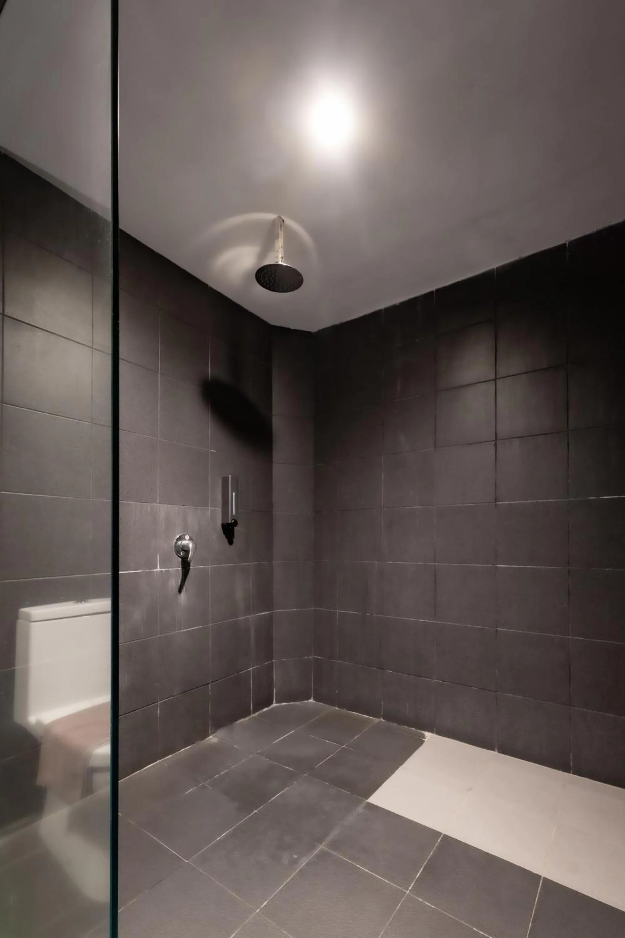 Shower in T+ Hotel Sungai Petani