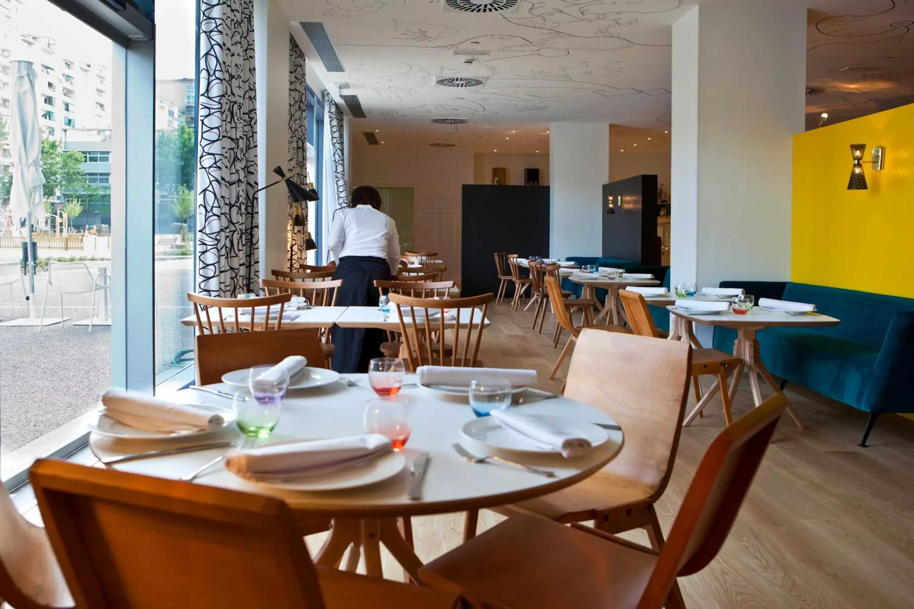 Restaurant/places to eat in Vincci Bit Restaurant/places to eat in Vincci Bit