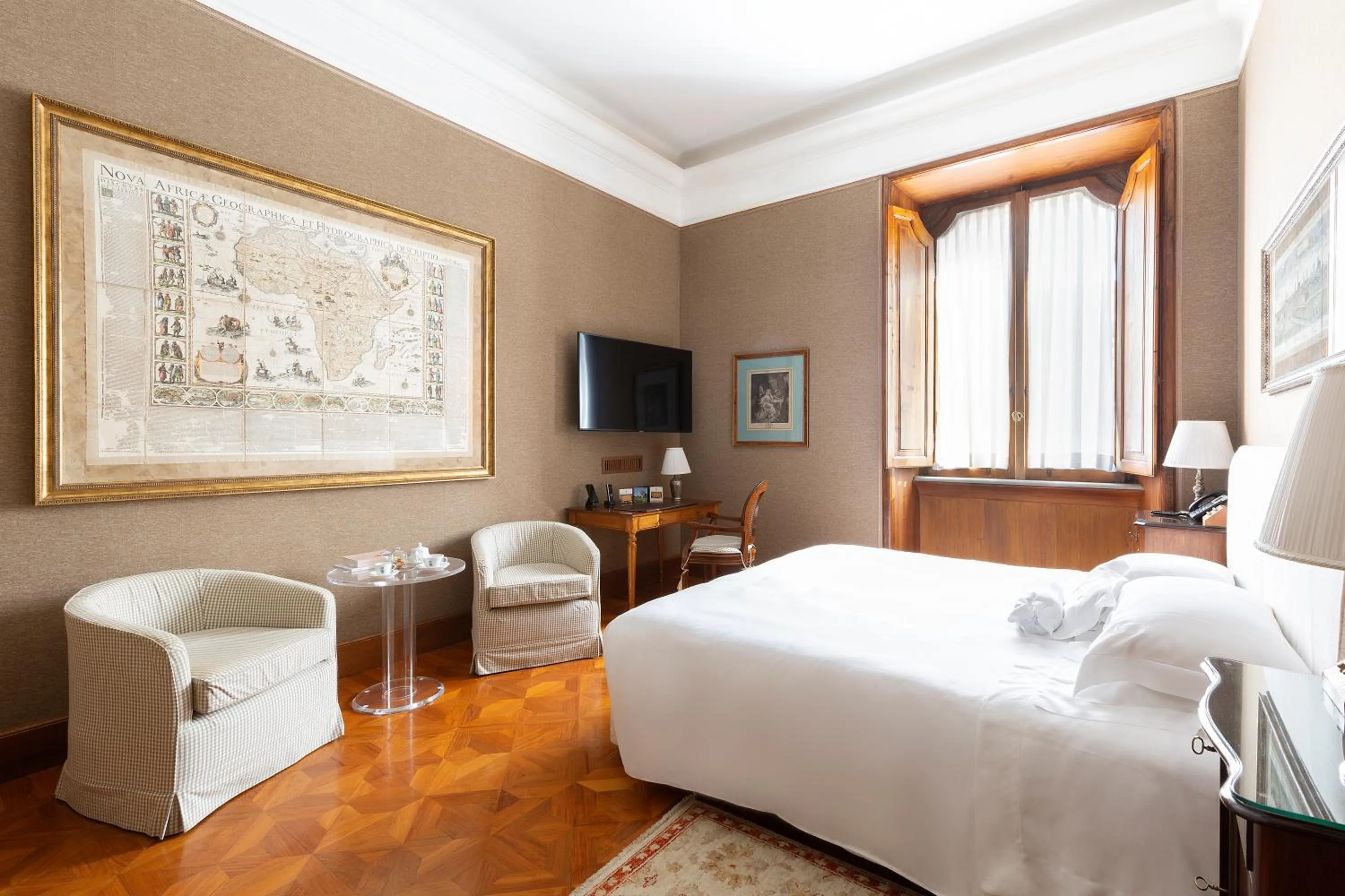 Bedroom, Bed in Villa Spalletti Trivelli - Small Luxury Hotels of the World