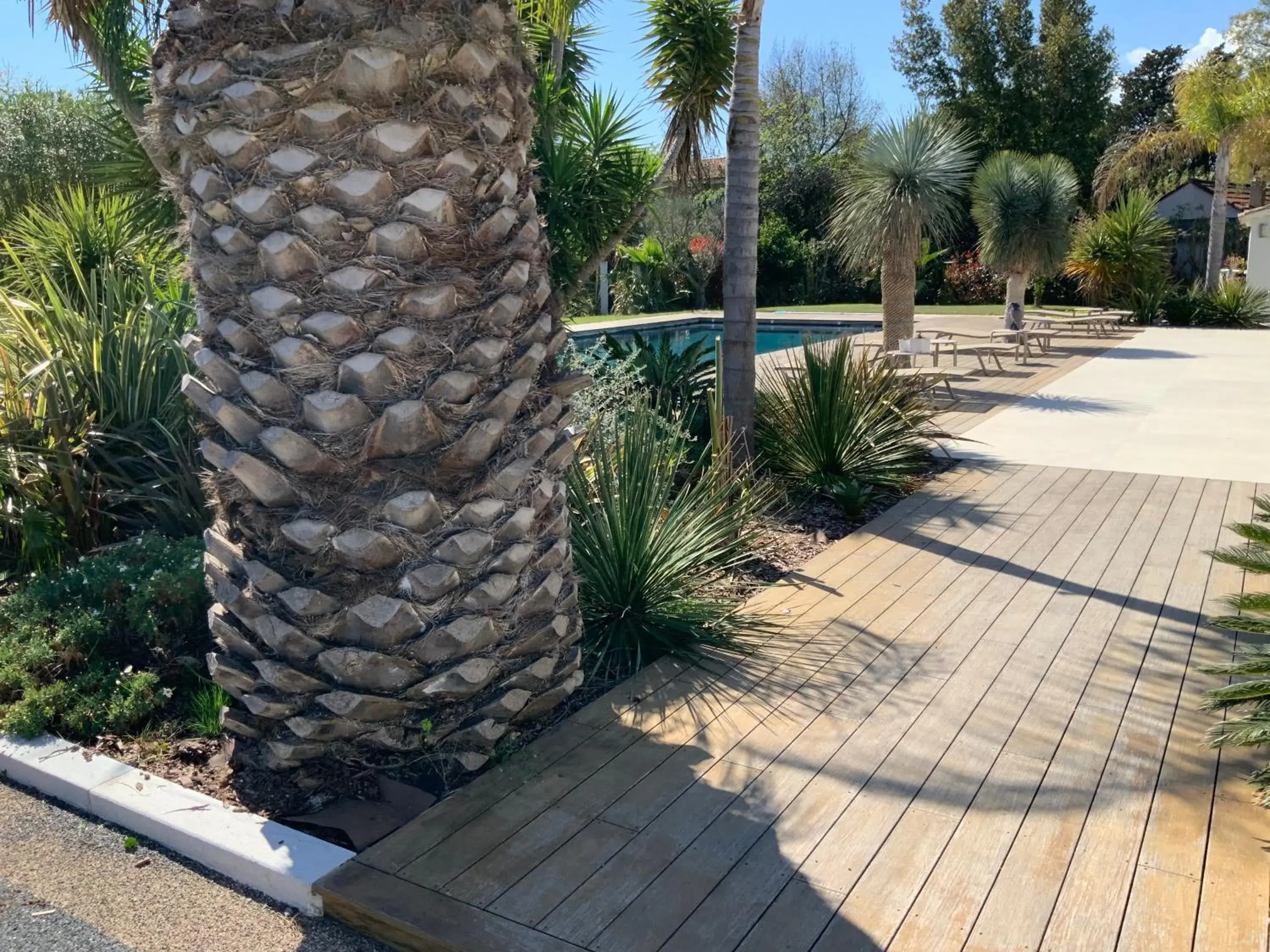 Double Room with Garden View in Le Mas de la Dame Double Room with Garden View in Le Mas de la Dame