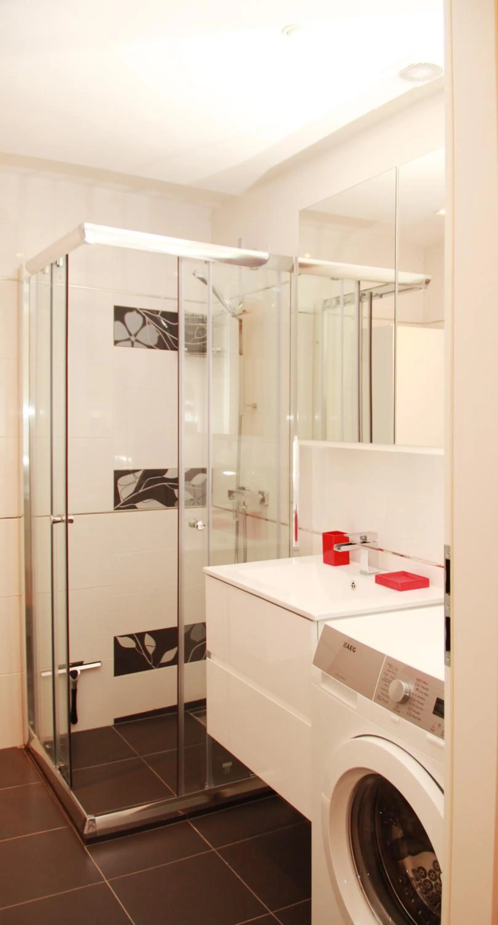 One-Bedroom Apartment in Residence Bílkova