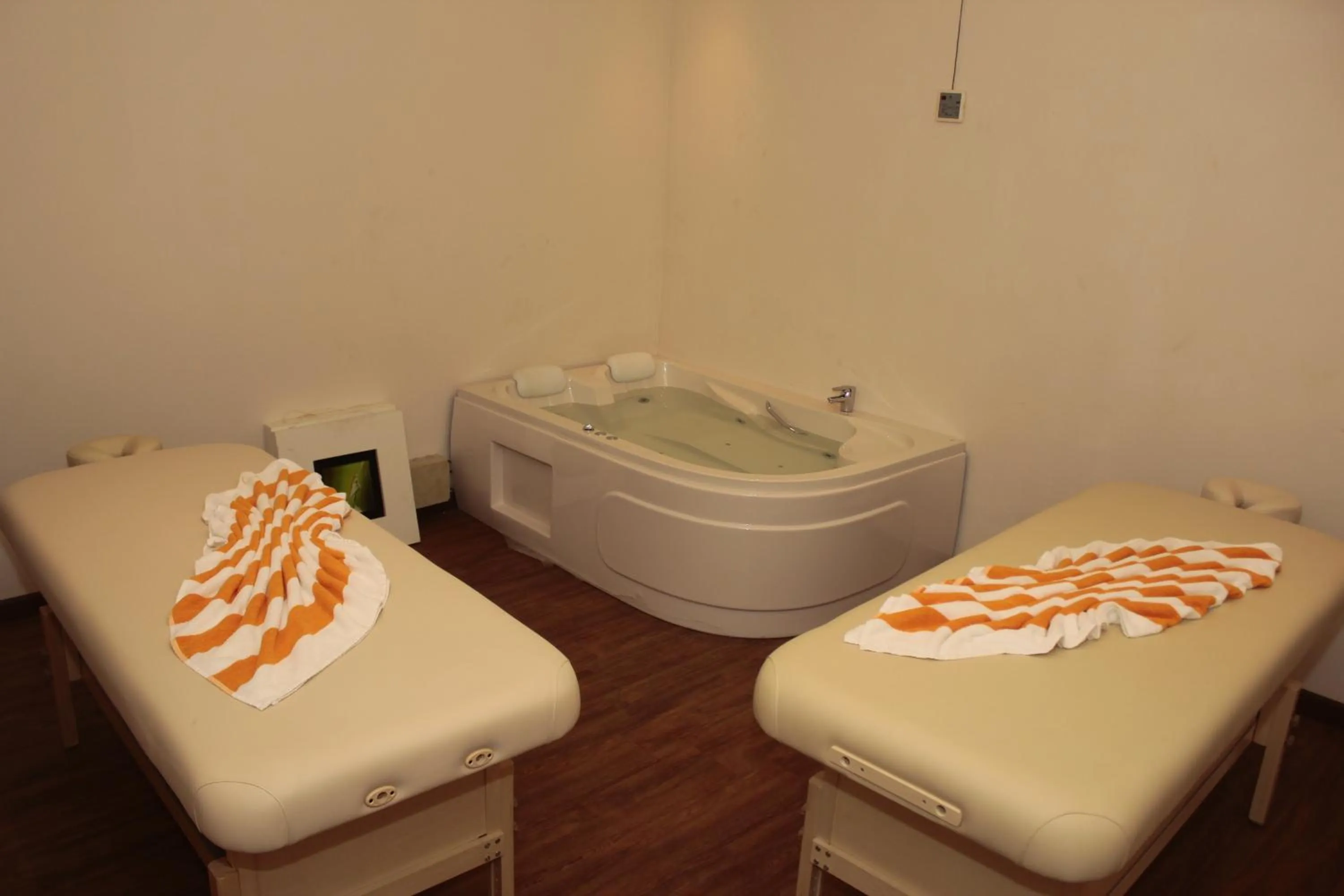 Massage in Africana Hotel & Spa
