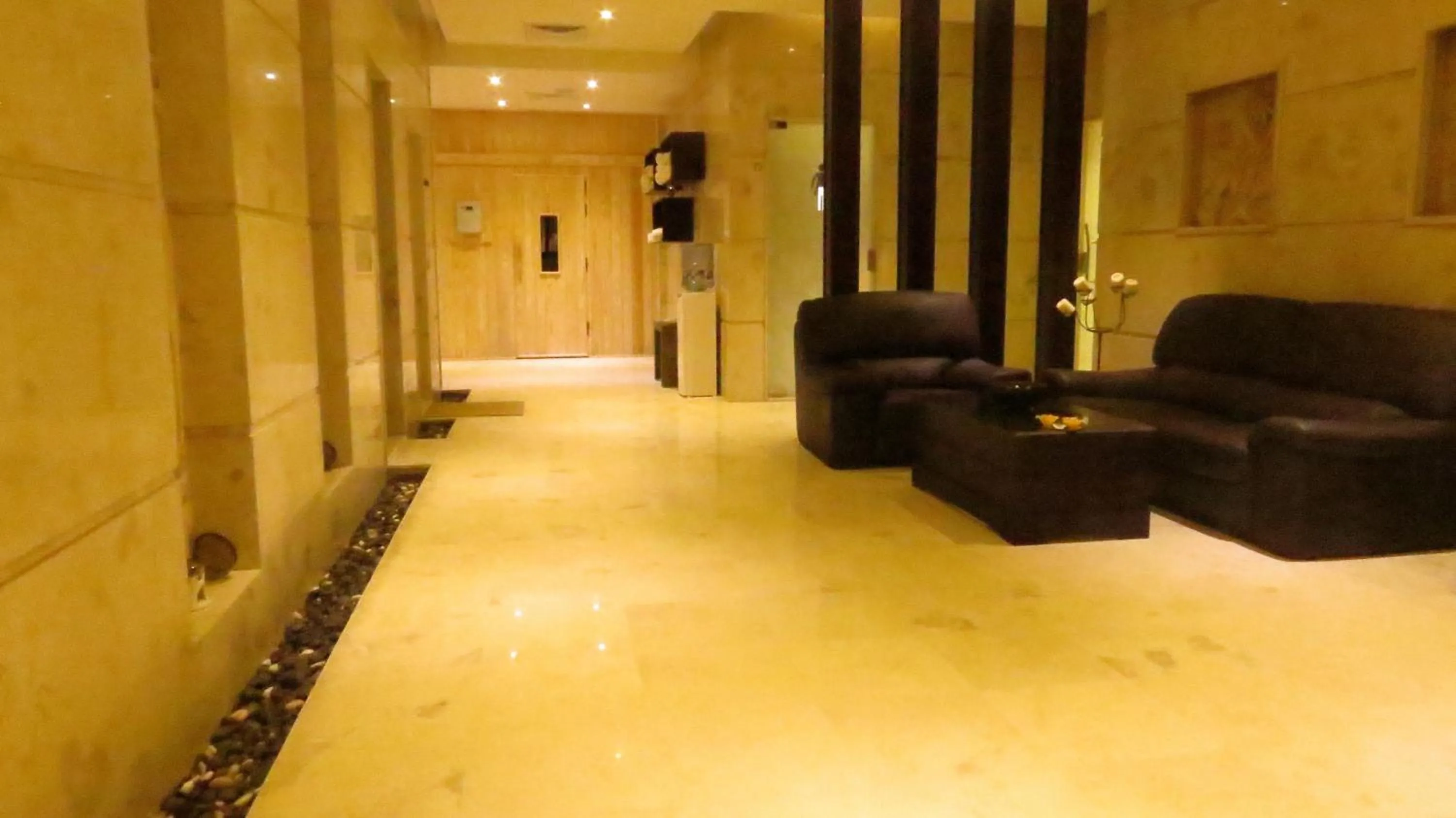 Massage in Africana Hotel & Spa