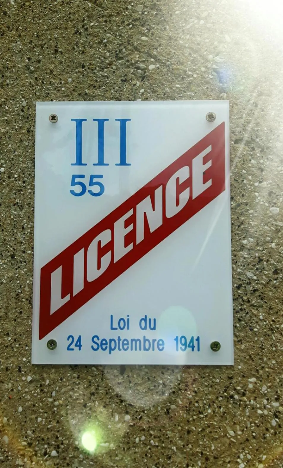 Restaurant/places to eat in Arara