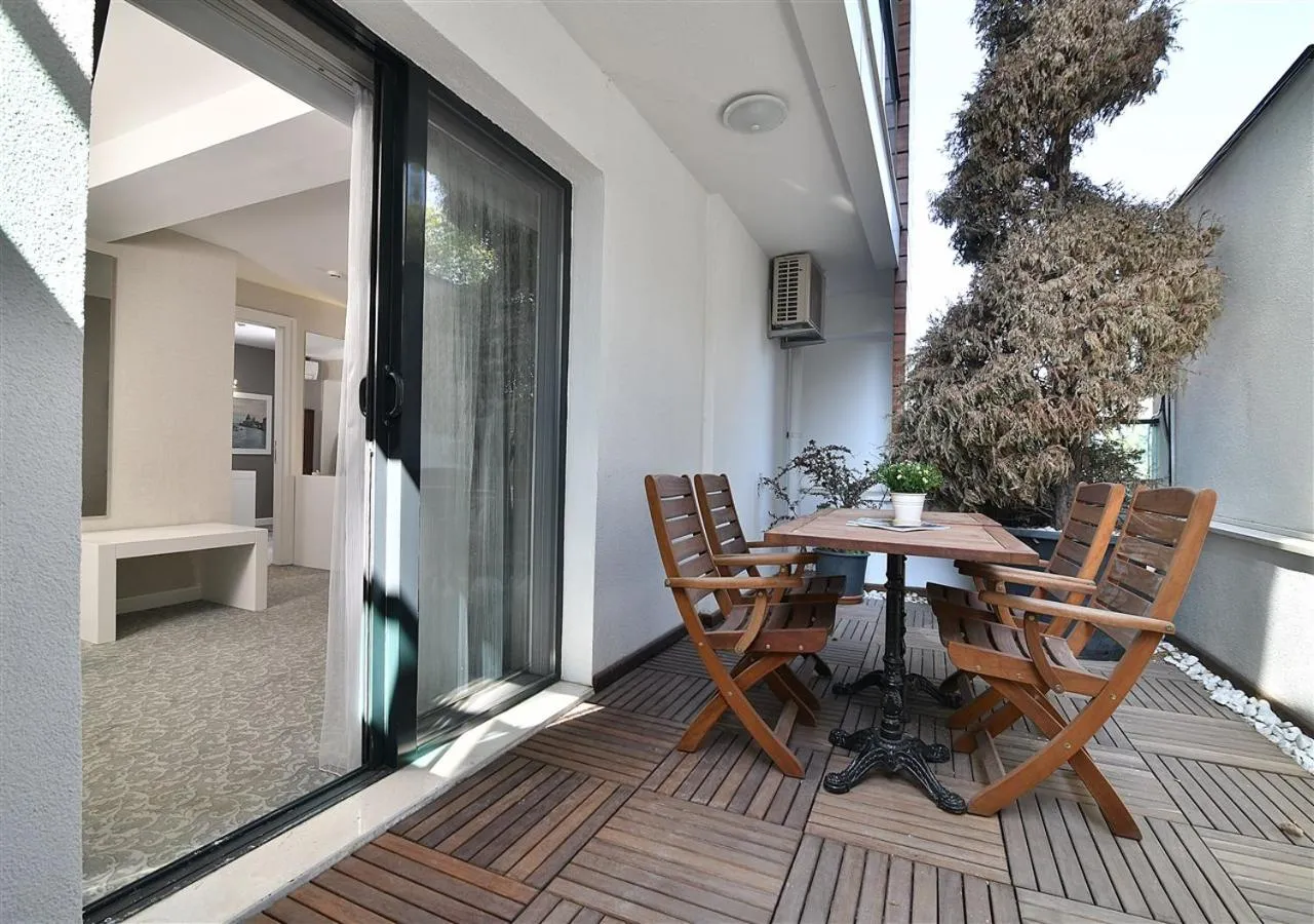 Balcony/Terrace in Güvenay Business Hotel