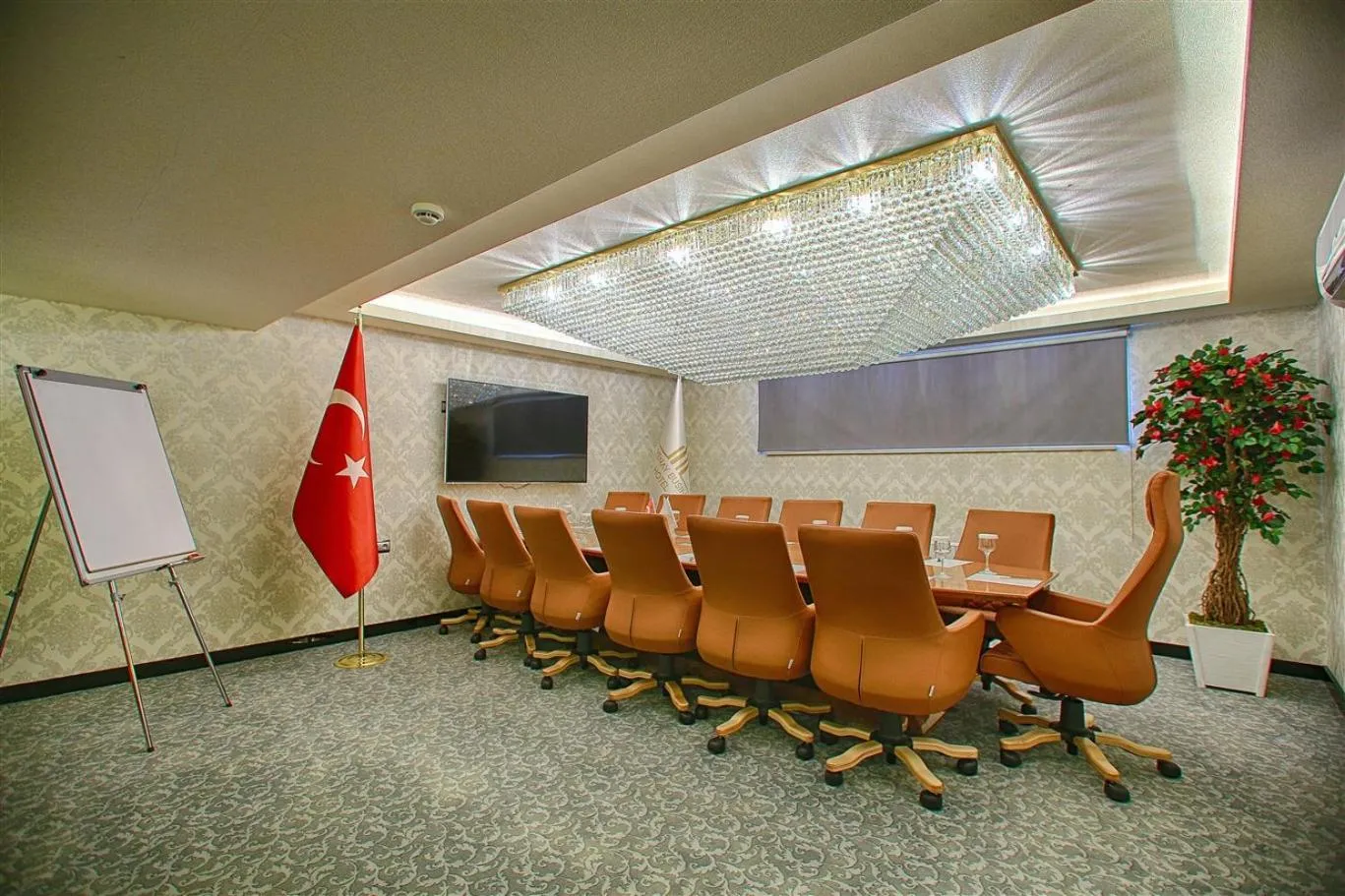 Meeting/conference room in Güvenay Business Hotel