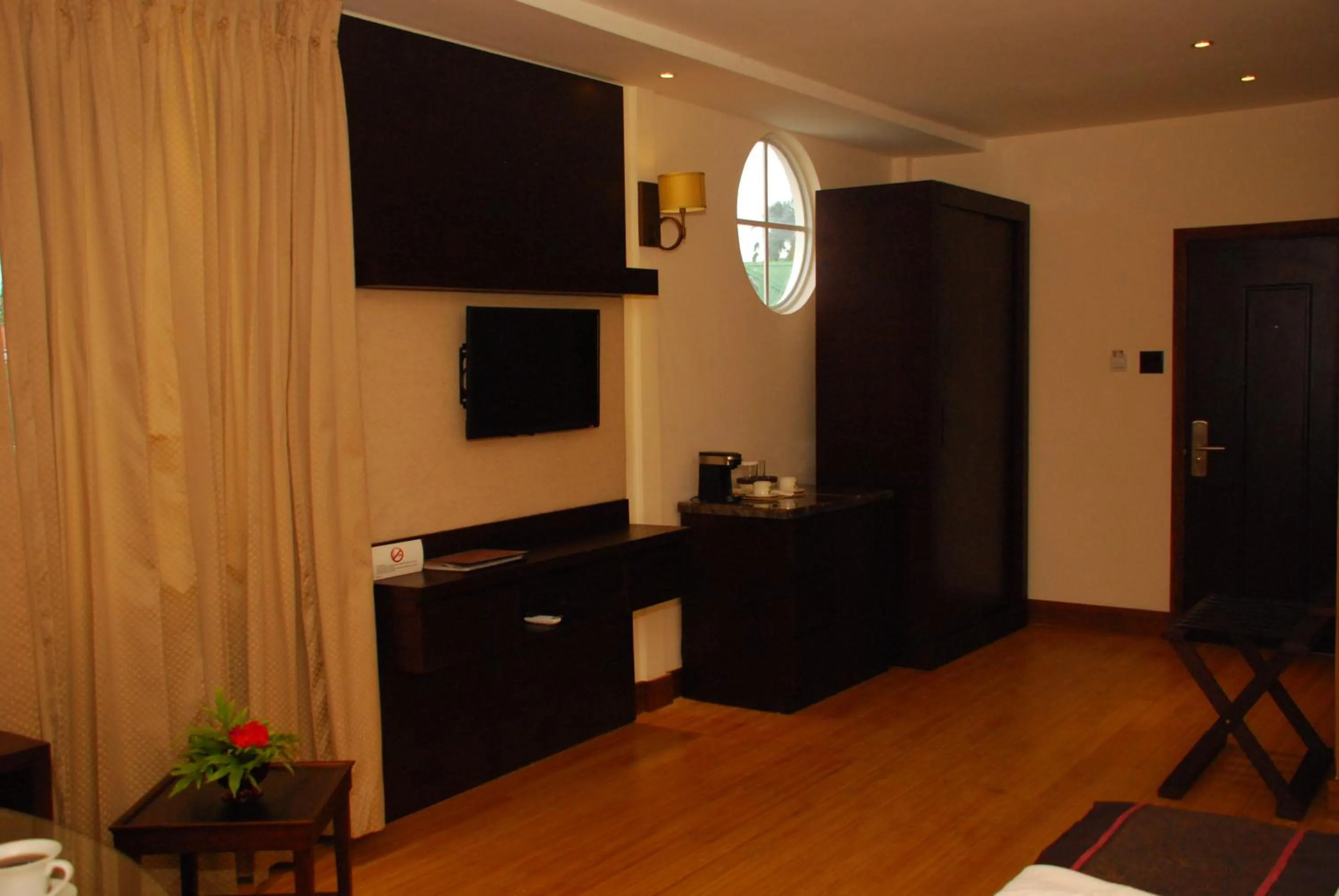 Bedroom in Herdmanston Lodge Hotel