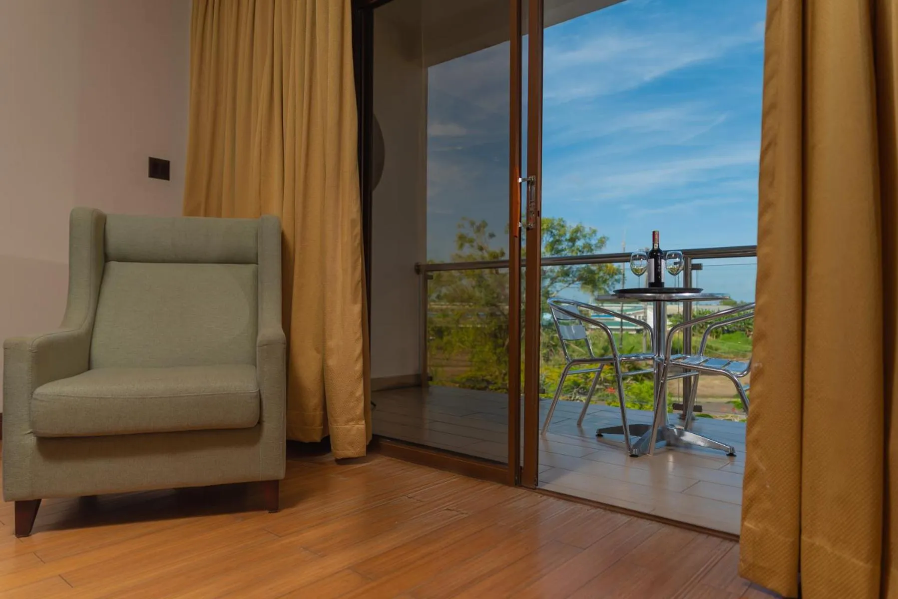 Balcony/Terrace in Herdmanston Lodge Hotel