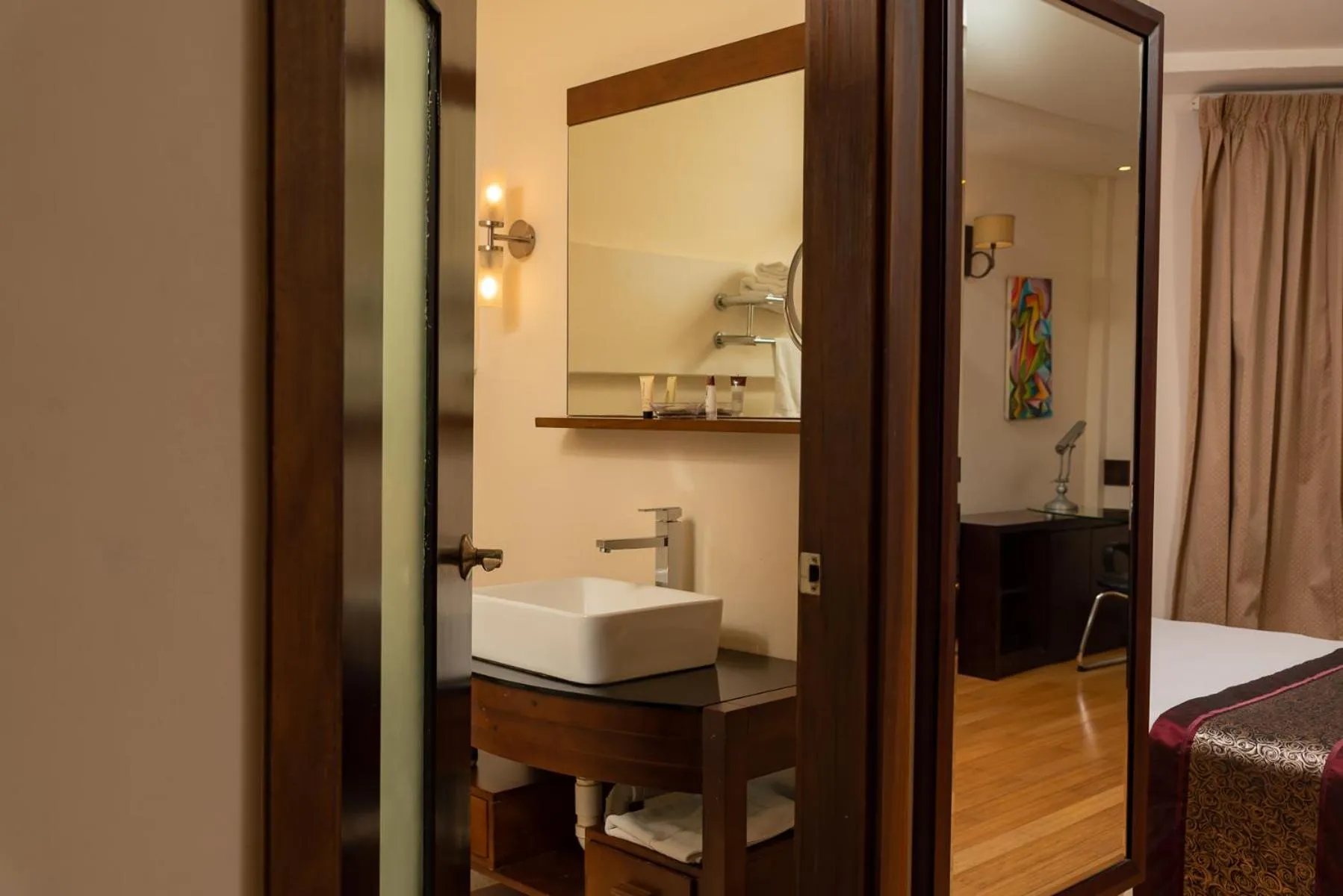 Bathroom in Herdmanston Lodge Hotel