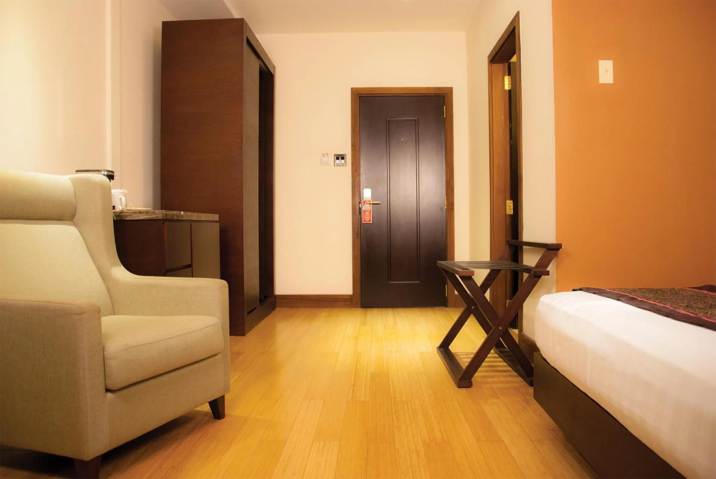 Bed in Herdmanston Lodge Hotel