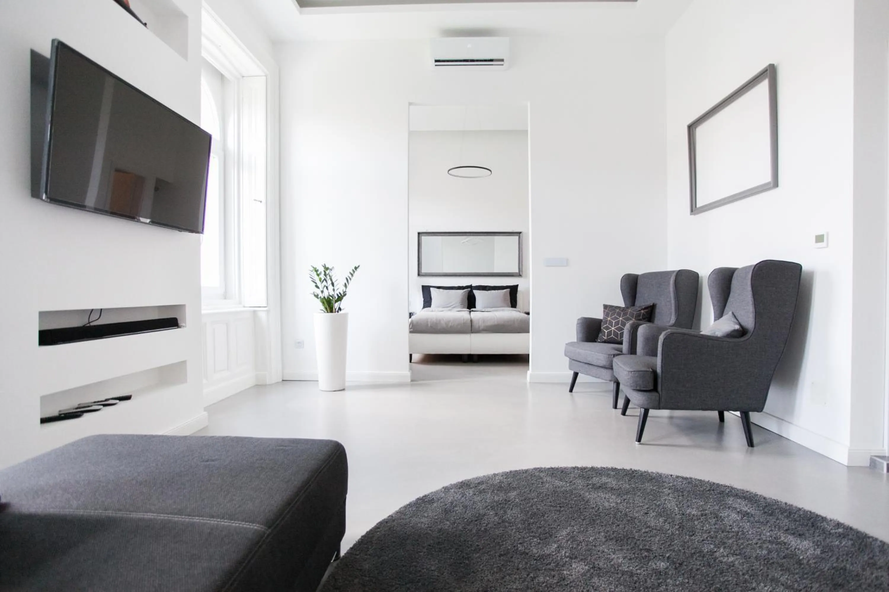 Photo of the whole room in Grand Loft Design