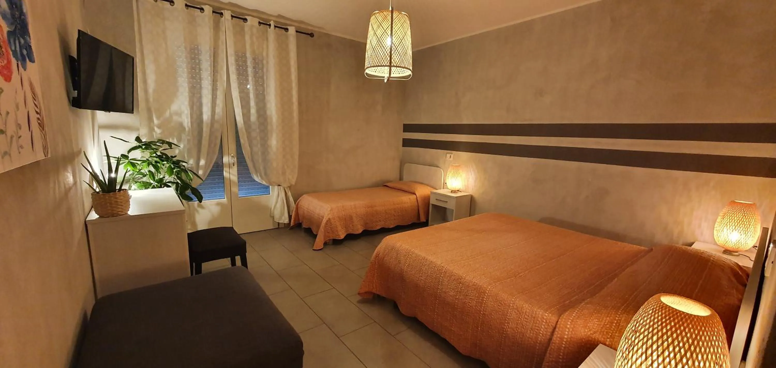 Bed in Affittacamere Borgo Sabbionara