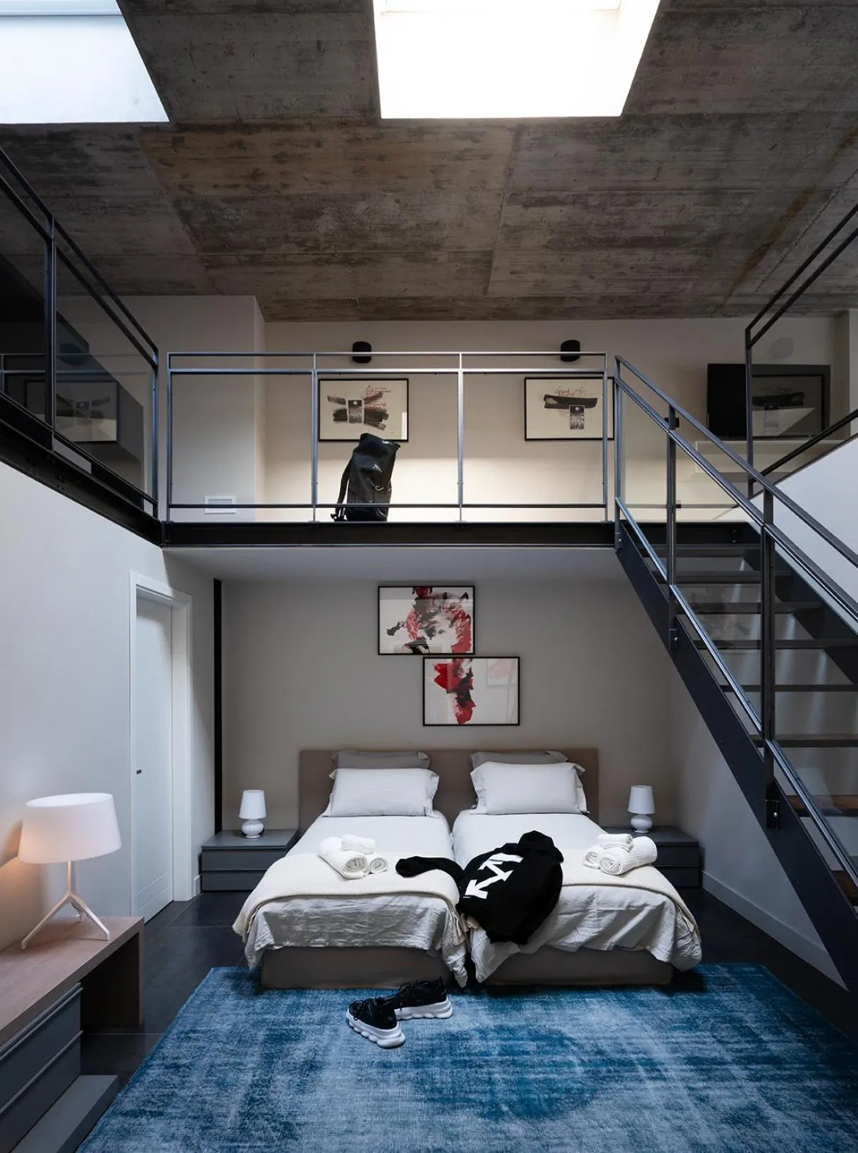 Bathroom, Bed in EDIT Lofts