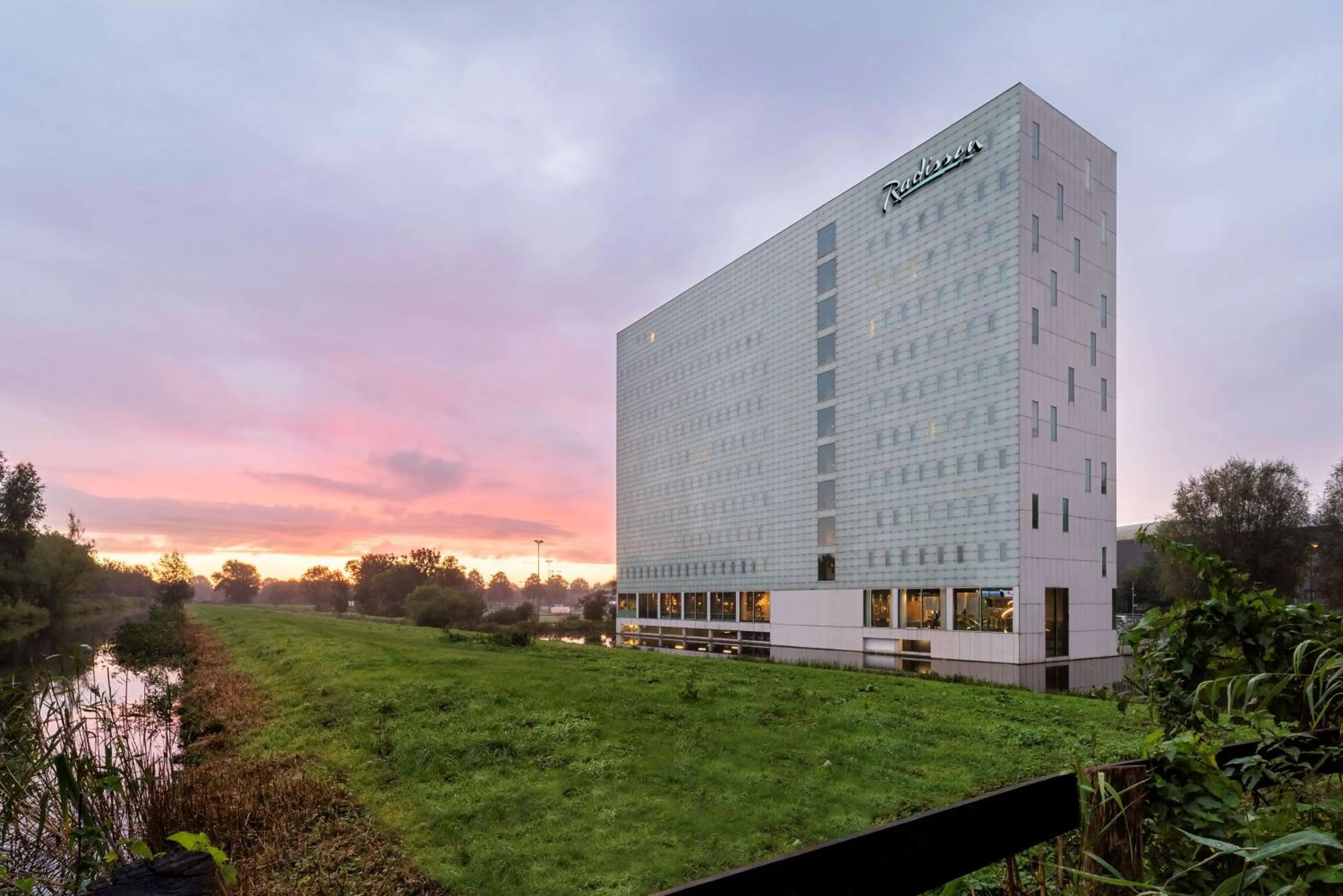 Property building in Radisson Hotel & Suites Amsterdam South