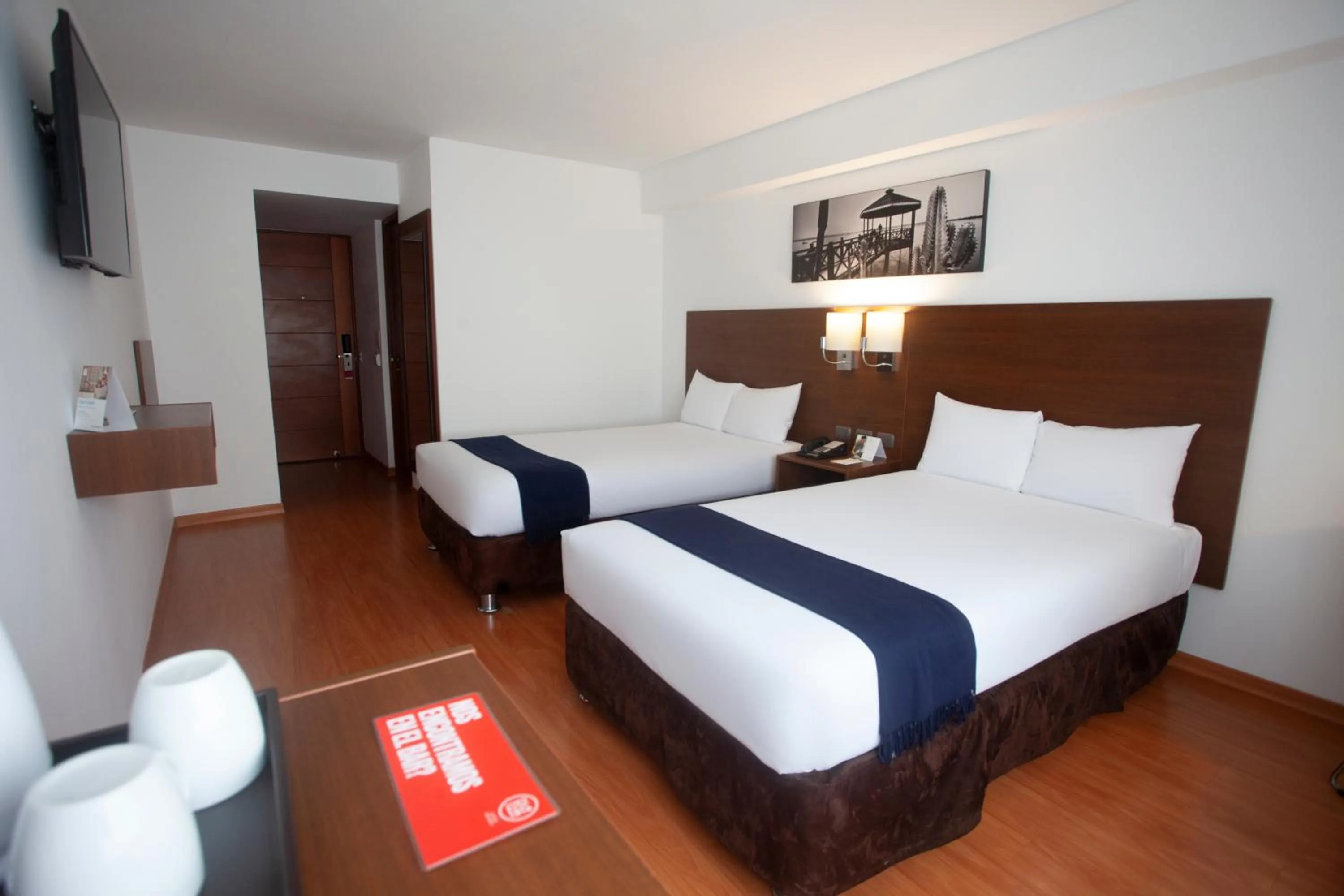 Photo of the whole room, Bed in Casa Andina Select Miraflores
