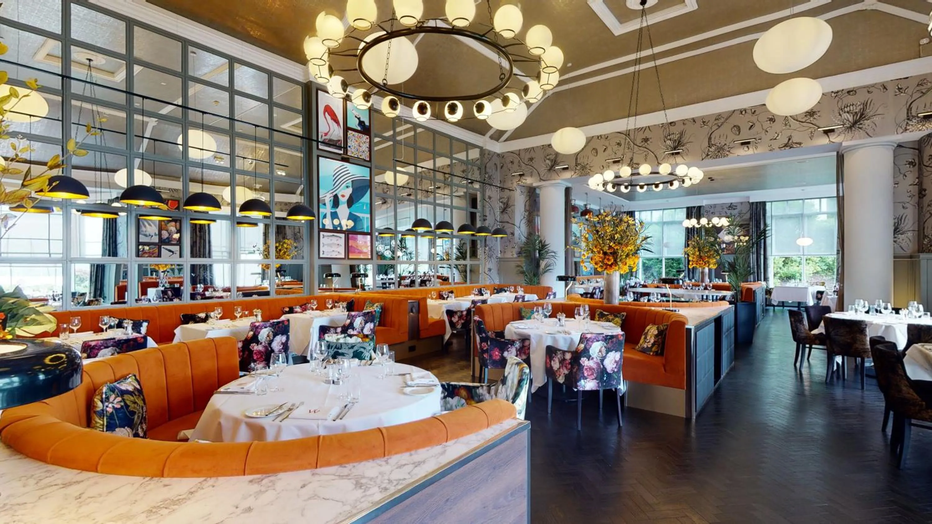 Restaurant/places to eat in Low Wood Bay