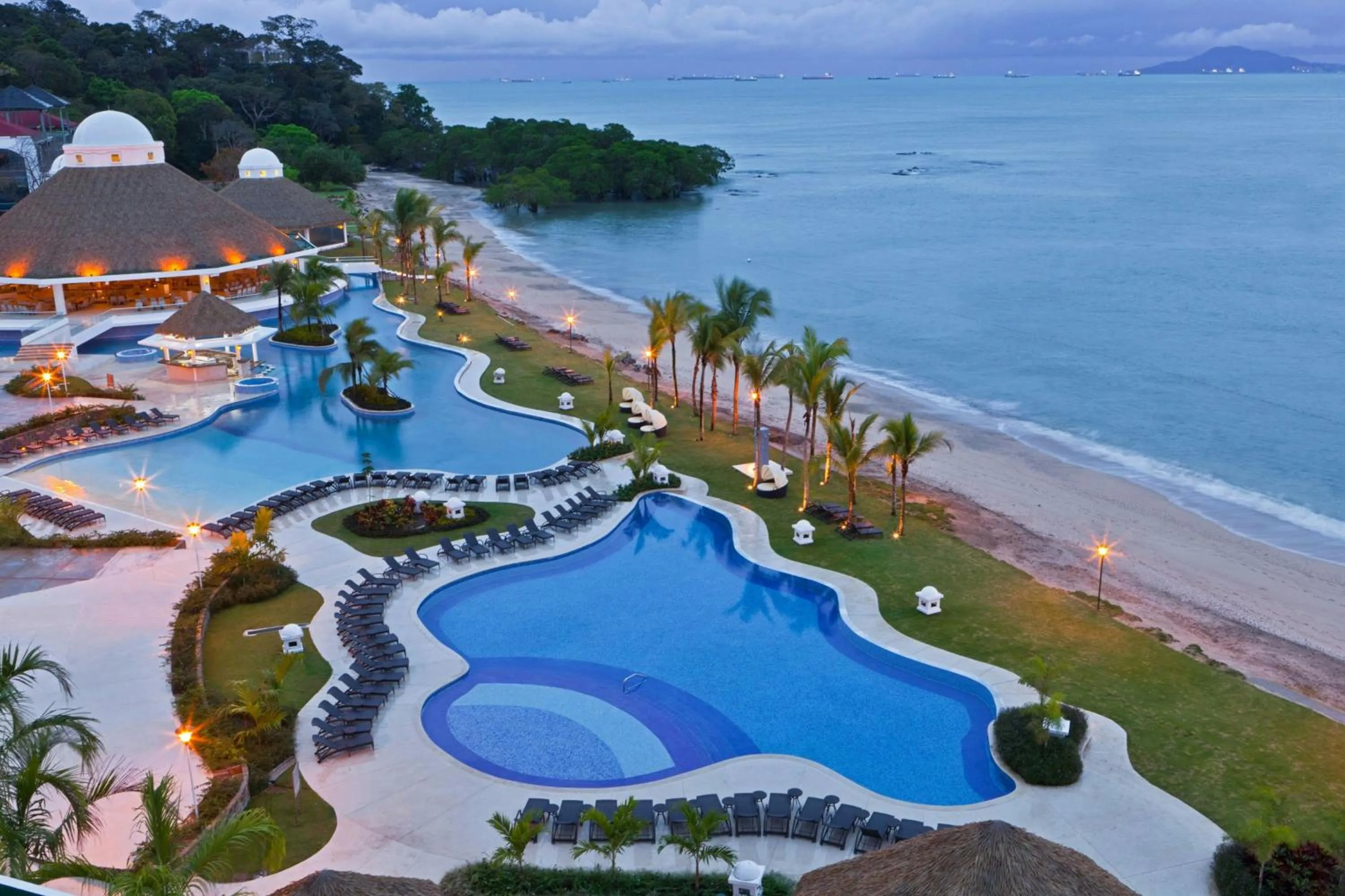 Swimming pool in The Westin Playa Bonita Panama