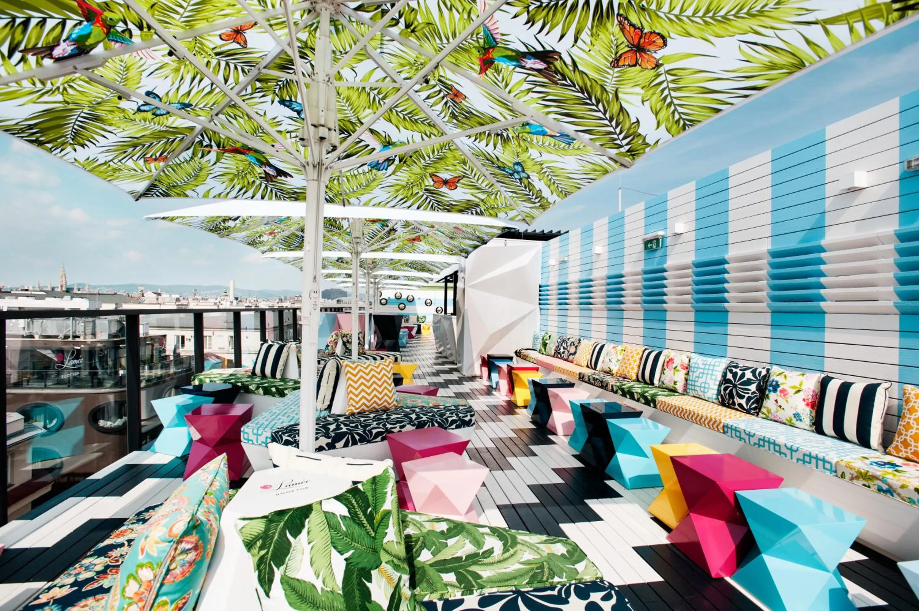 Lounge or bar in Hotel Topazz & Lamée