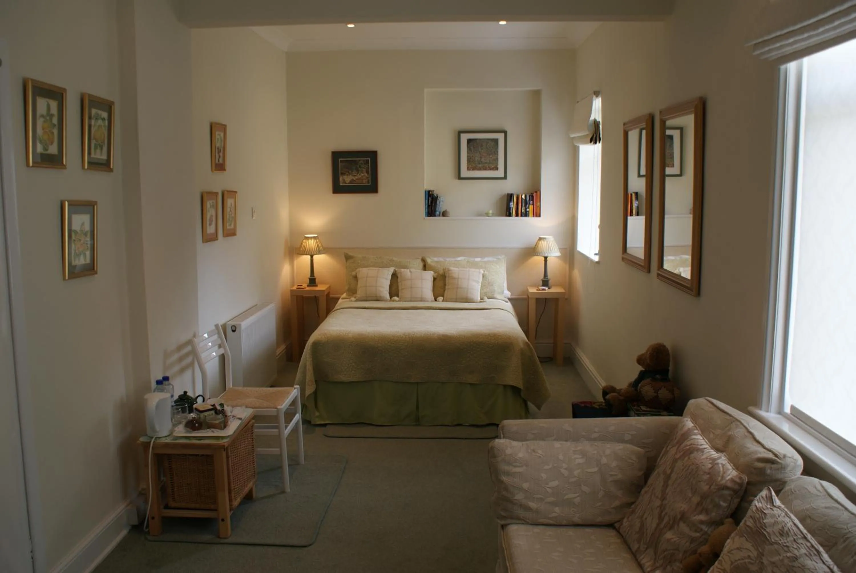 Photo of the whole room, Bed in The Norwood Guest House
