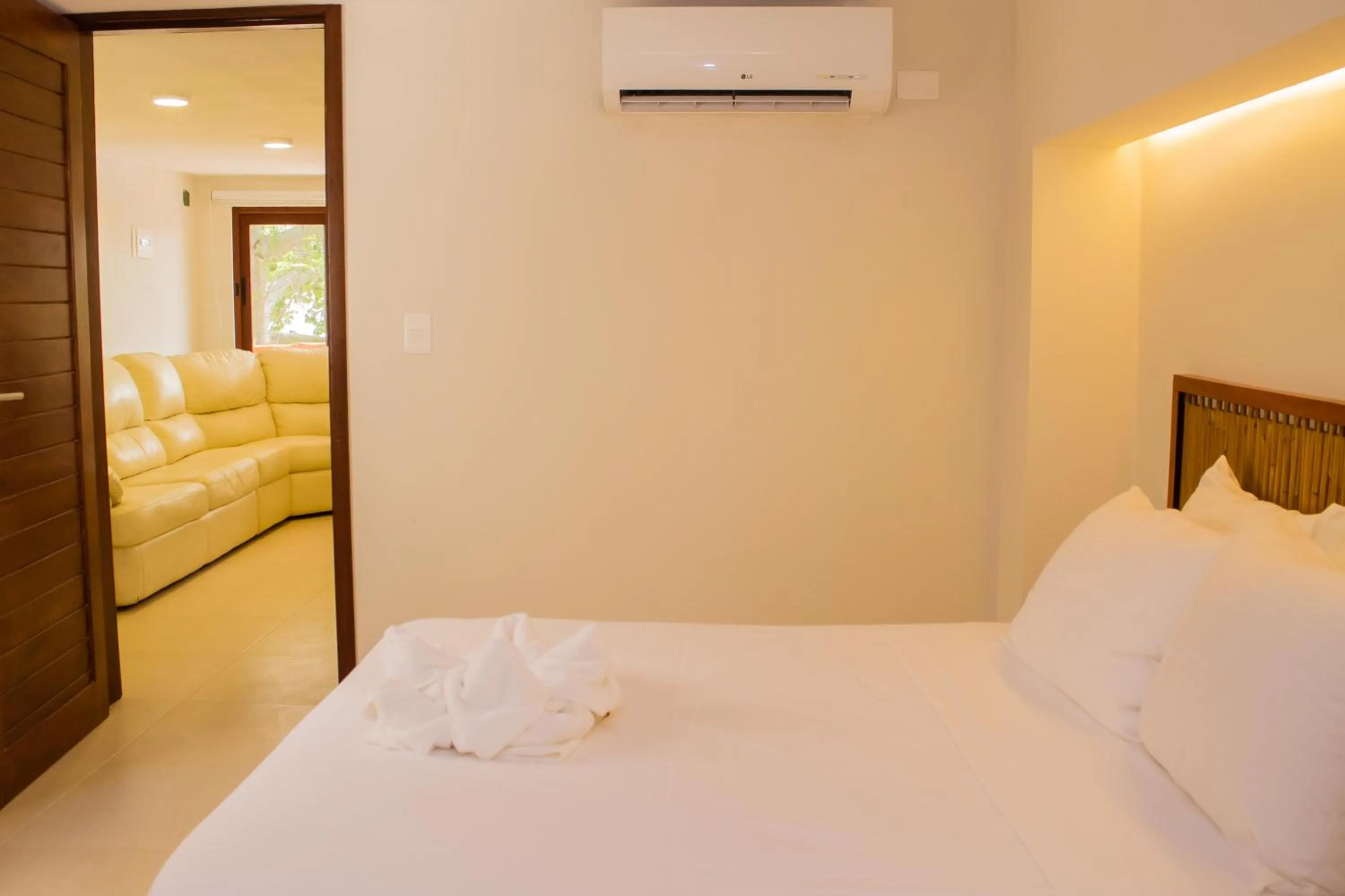 Bed in Hotel Azul Maya